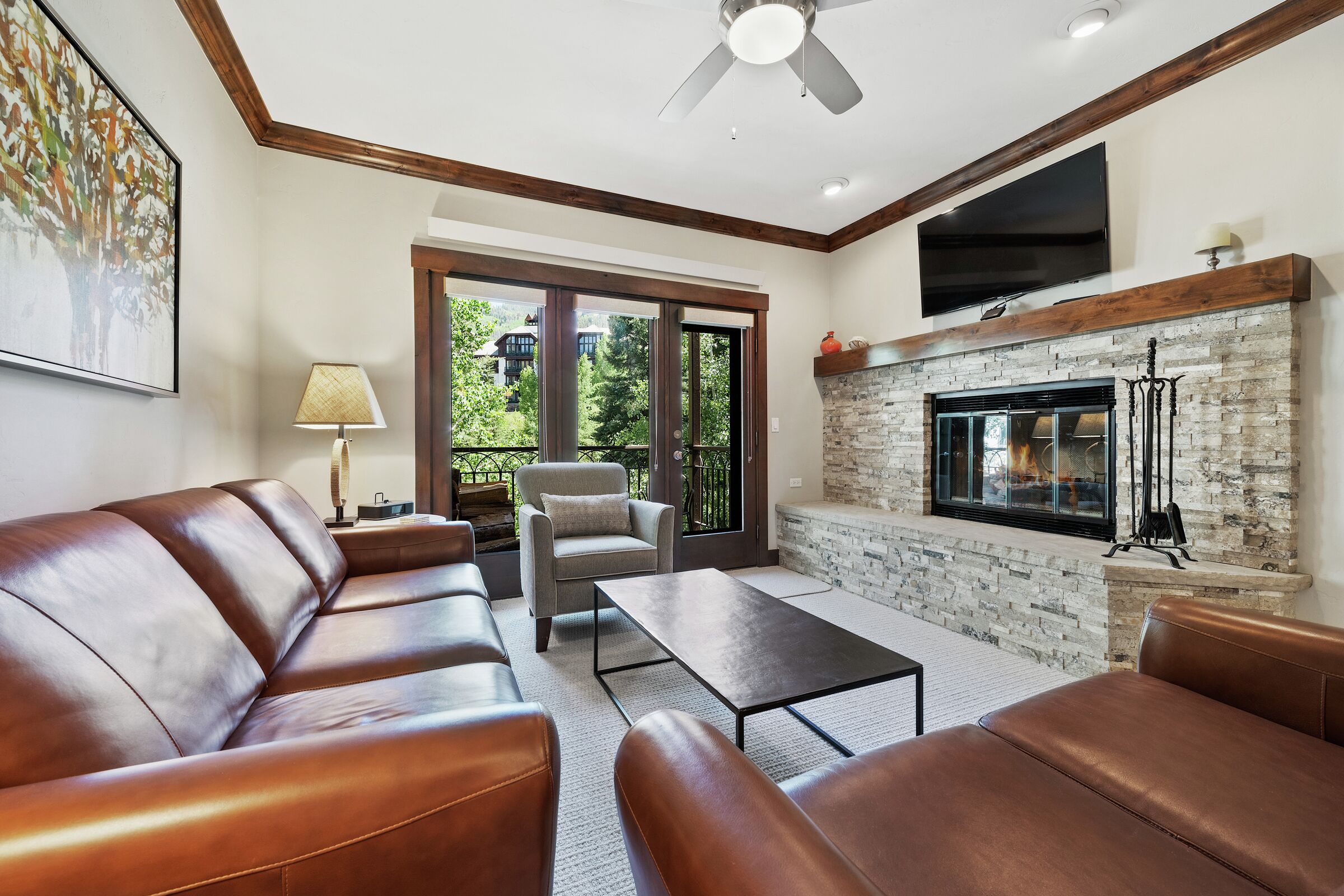 #C230 - Living Area