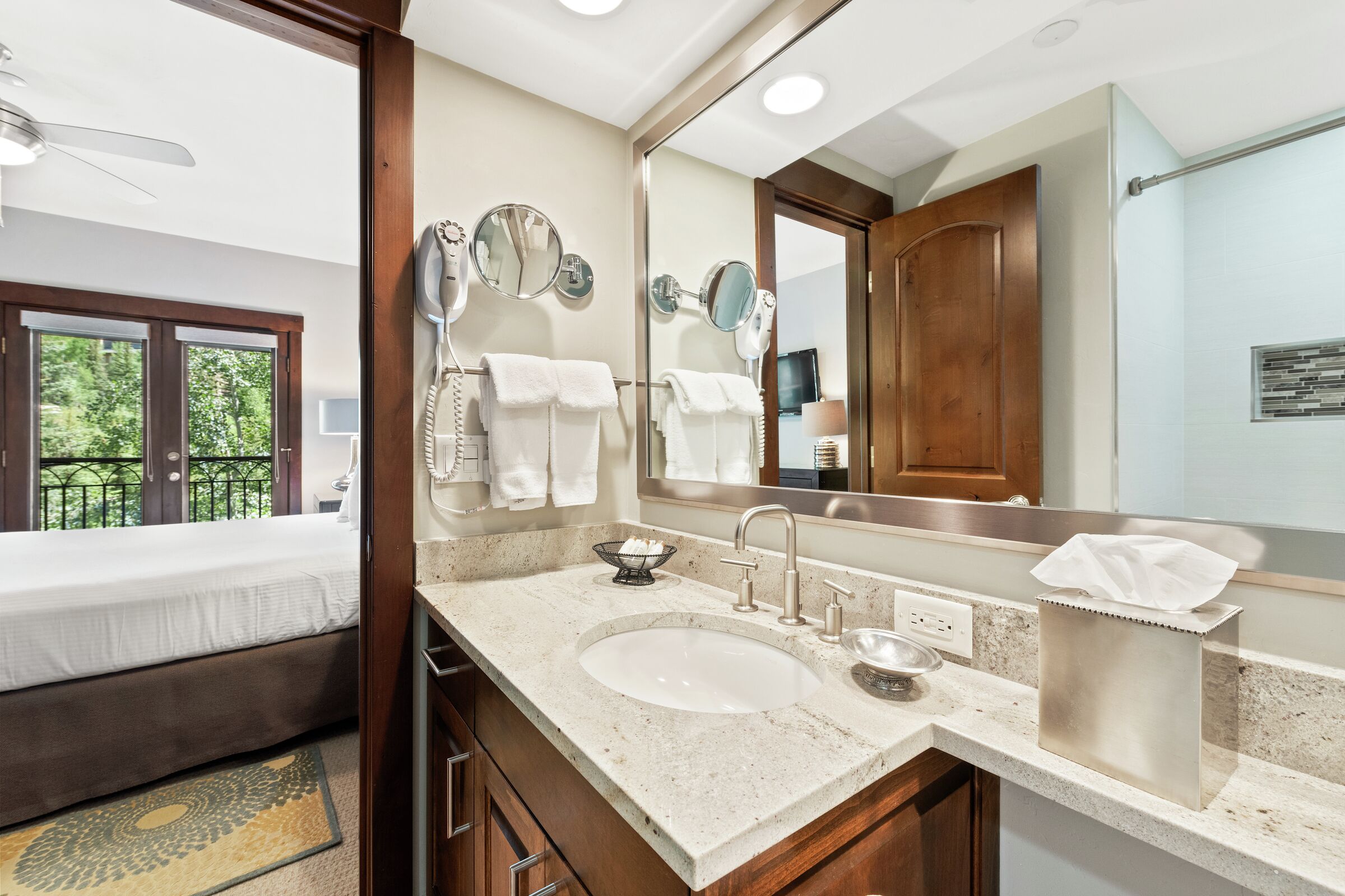 #C230 - Ensuite Bathroom