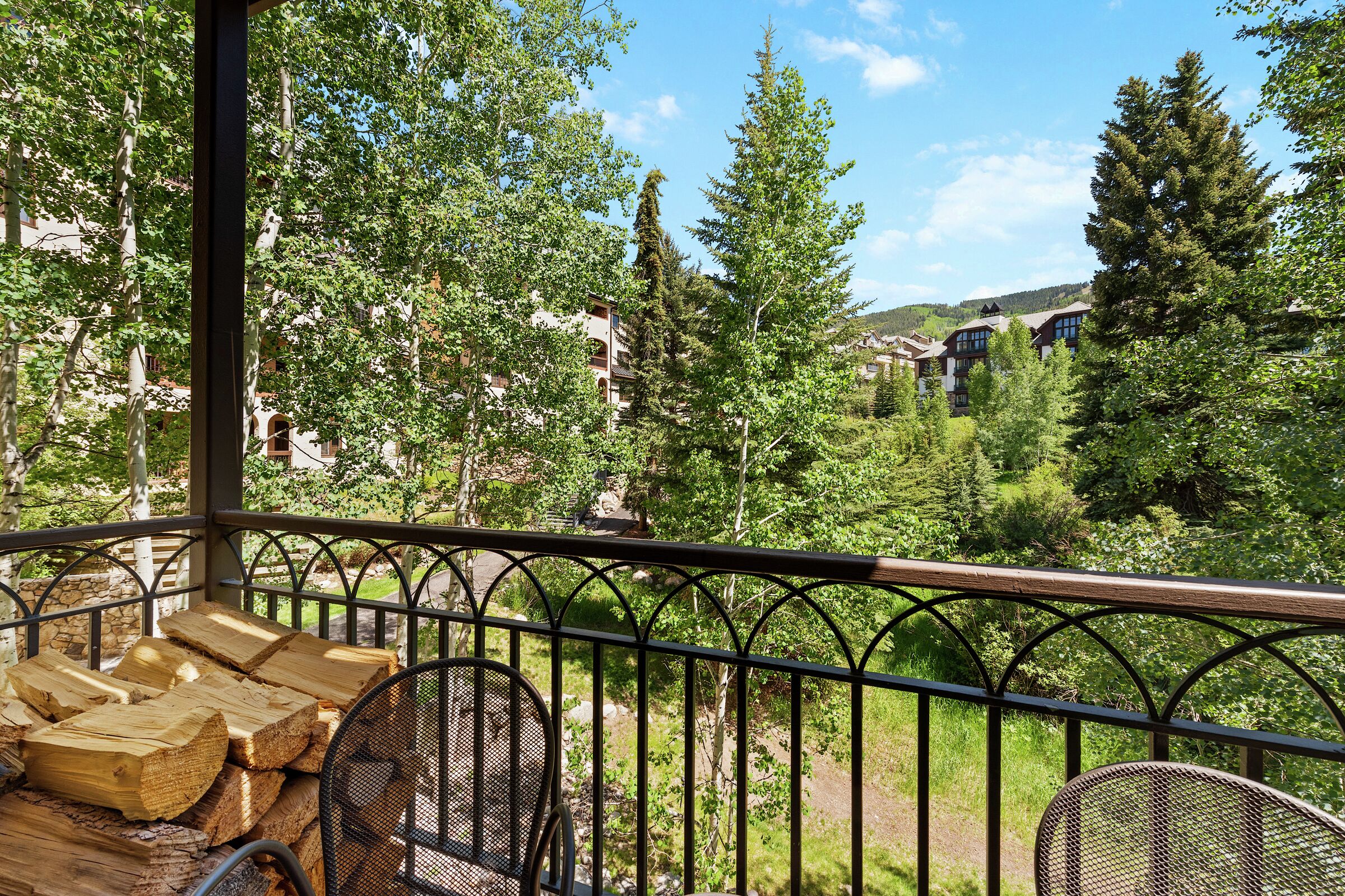 #C230 - Balcony
