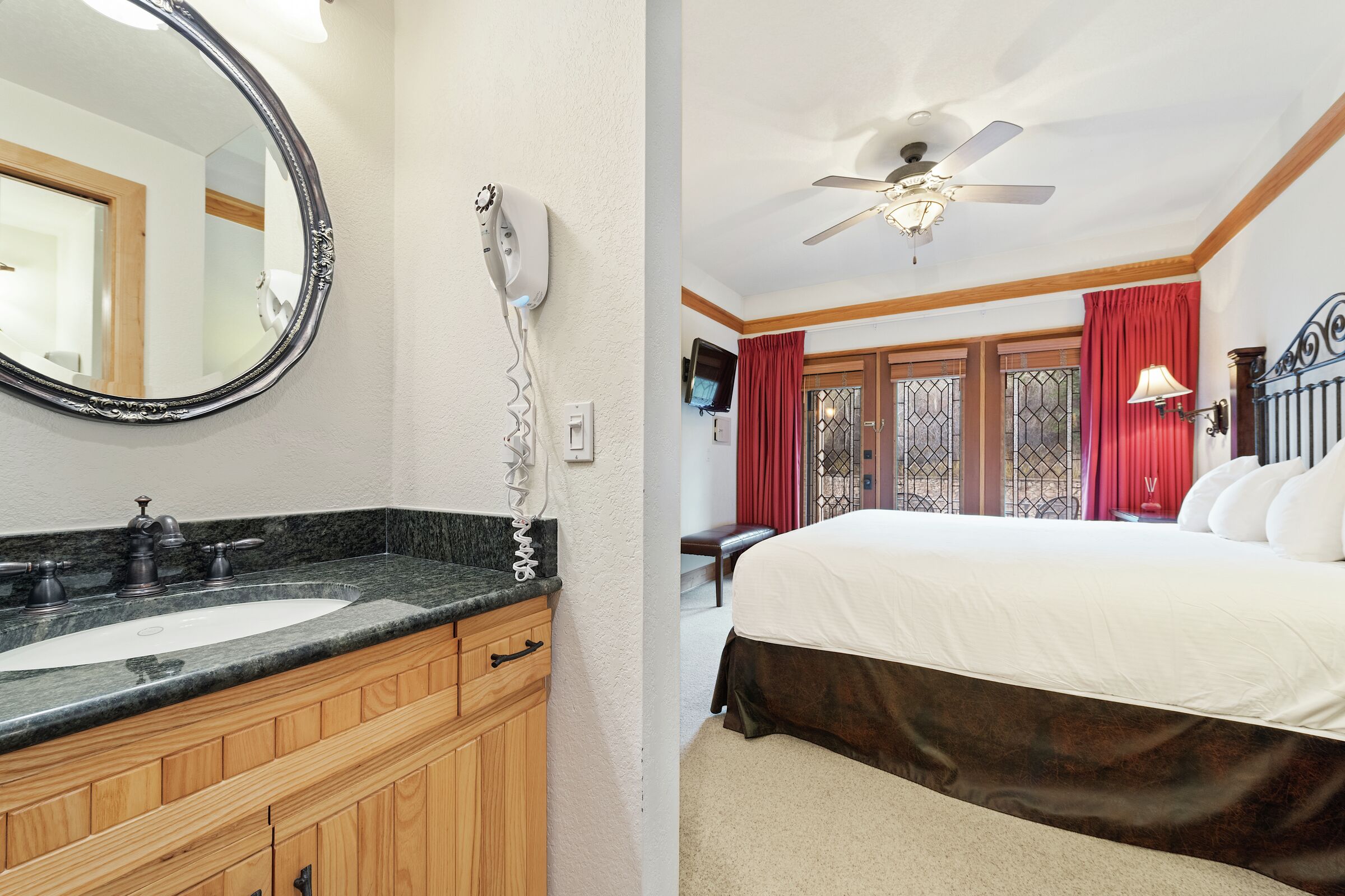 #D270 - Bedroom