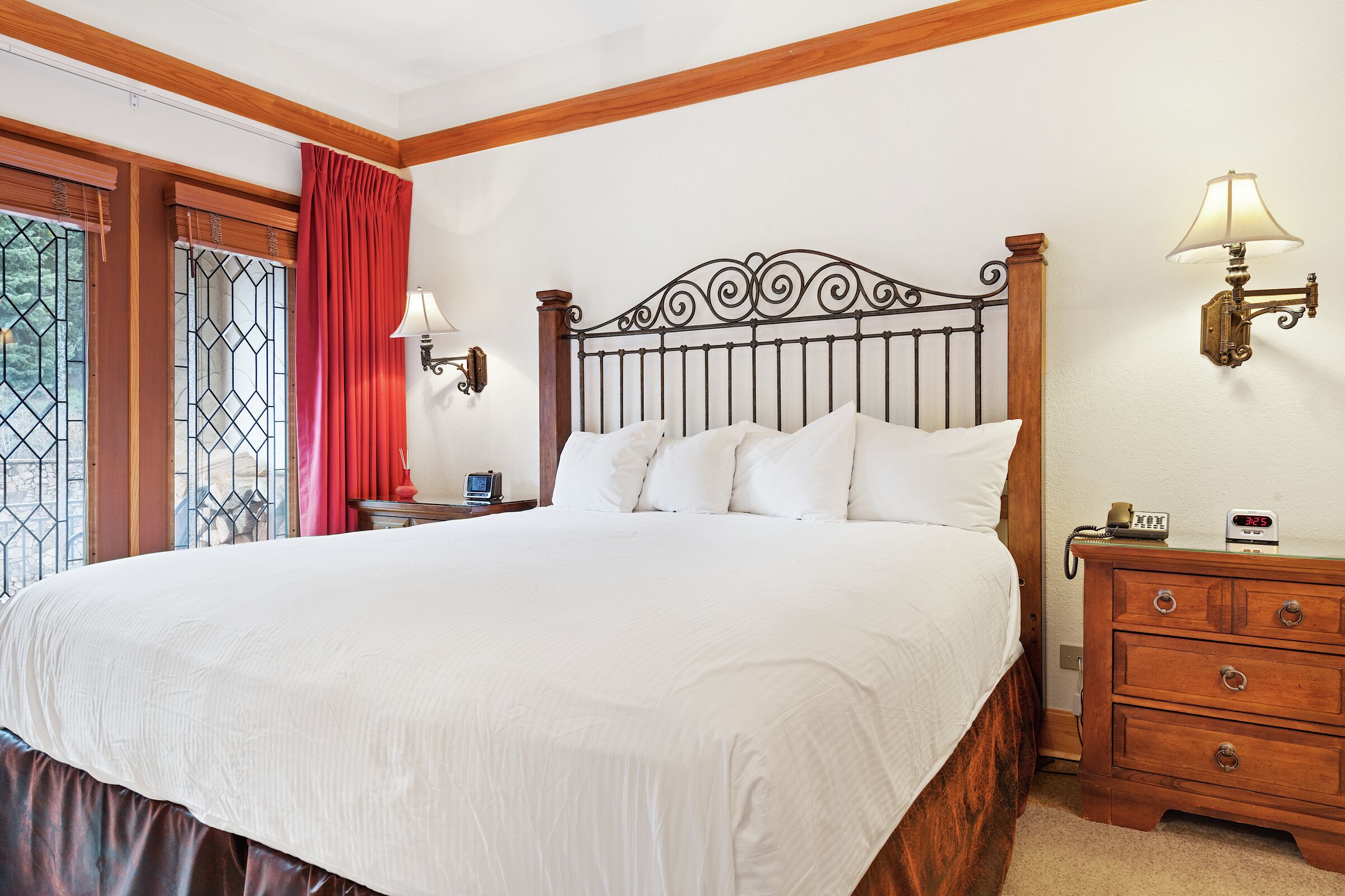 #D270 - Bedroom