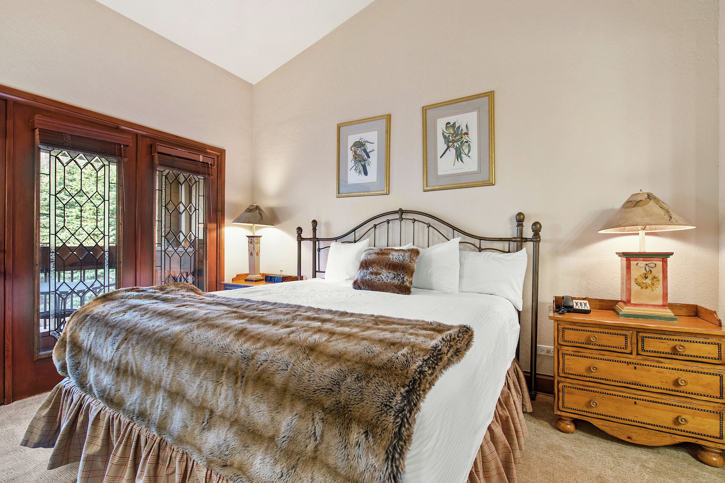 #D470 - Bedroom