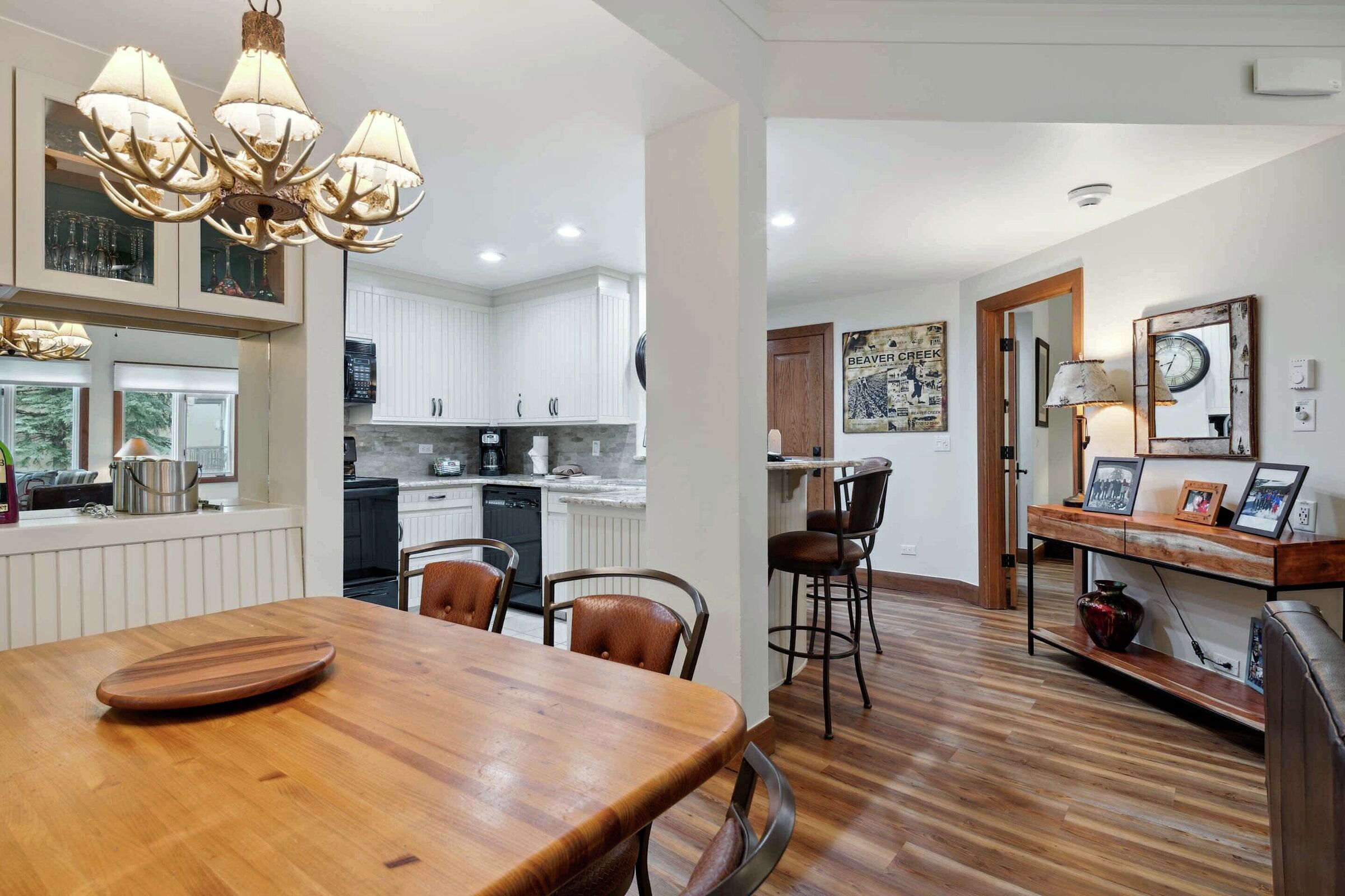 #E150 - Dining Area