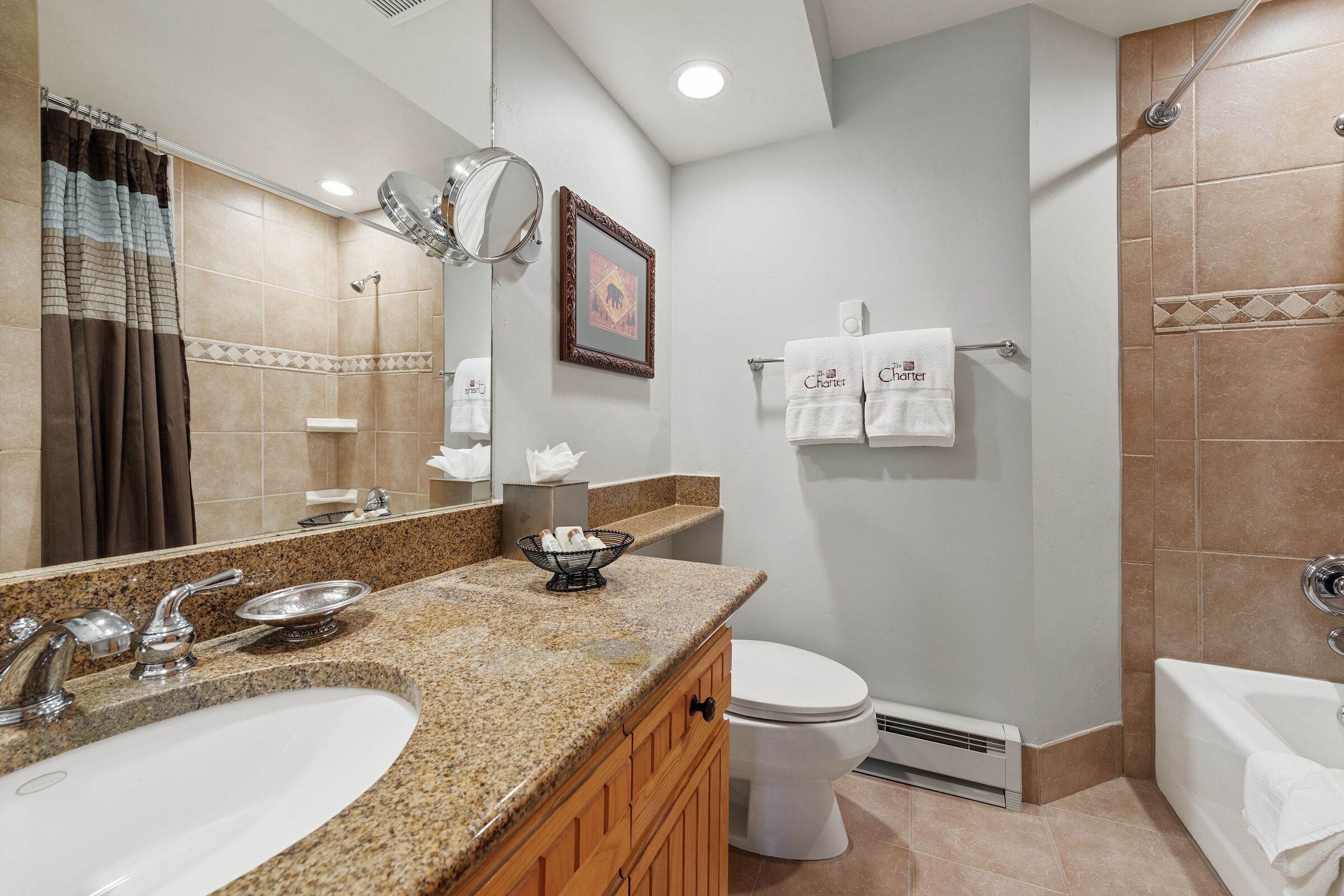 #E230 - Ensuite Bathroom