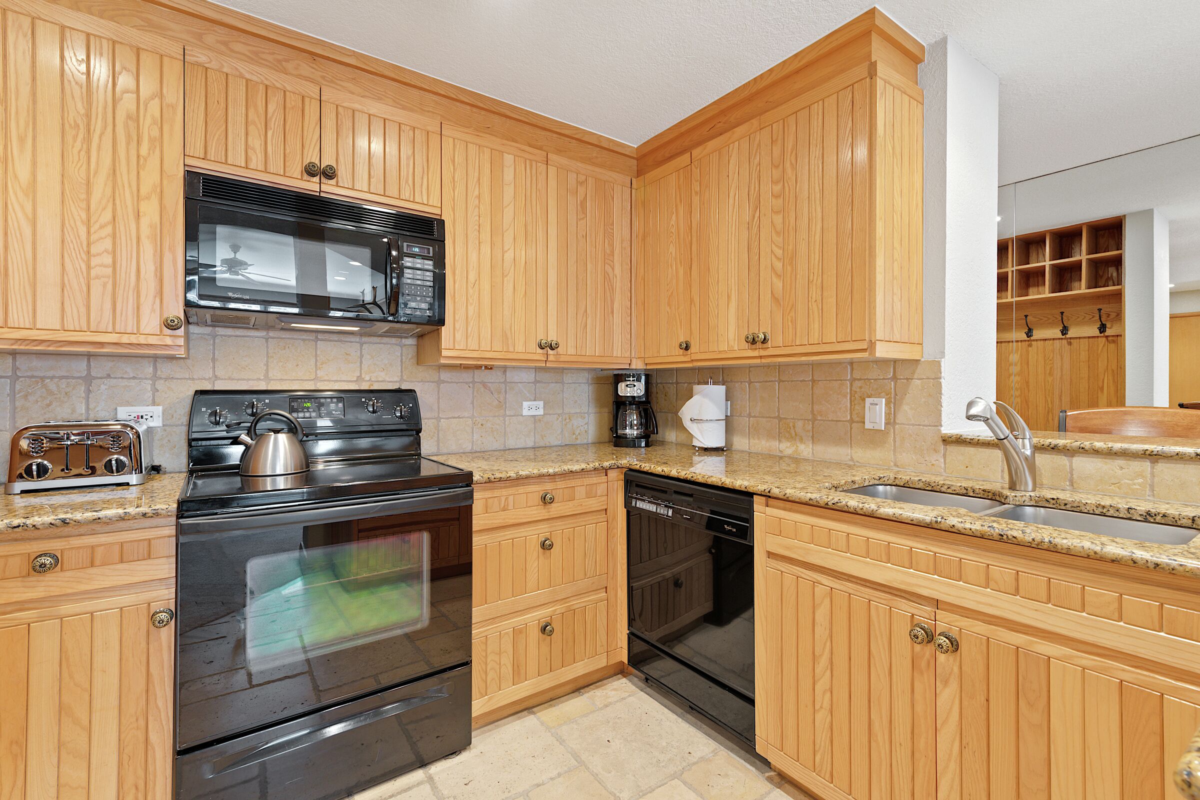 #F310 - Kitchen