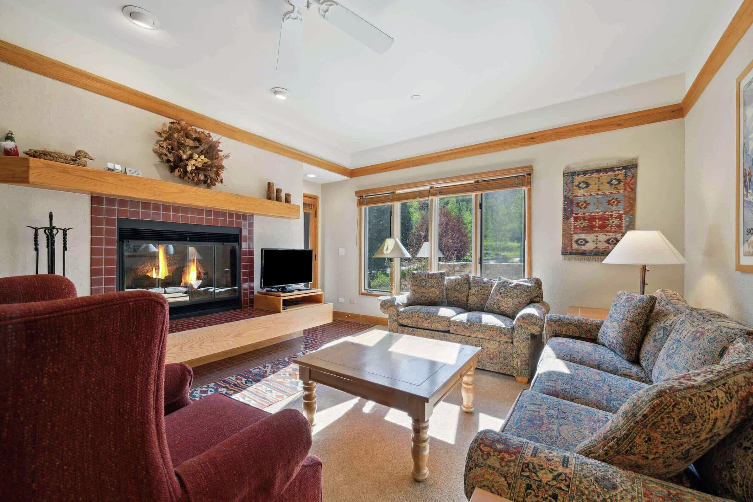 #F330 - Living Area
