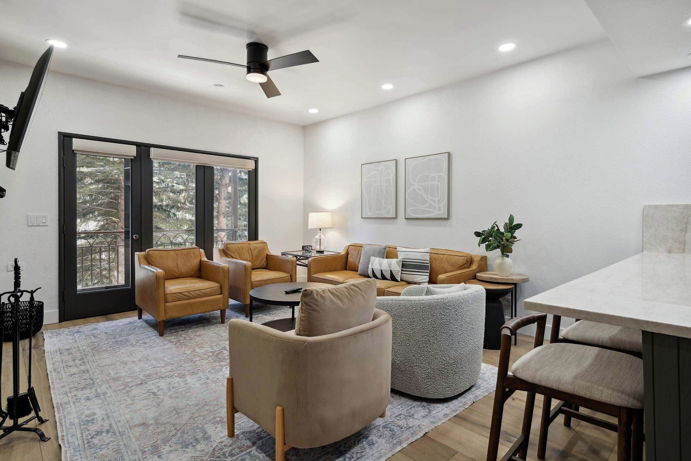 #G120 - Living Area