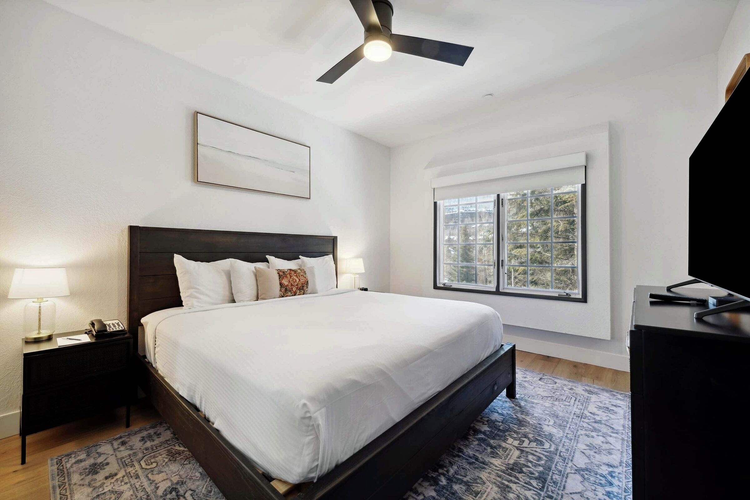 #G120 - Bedroom