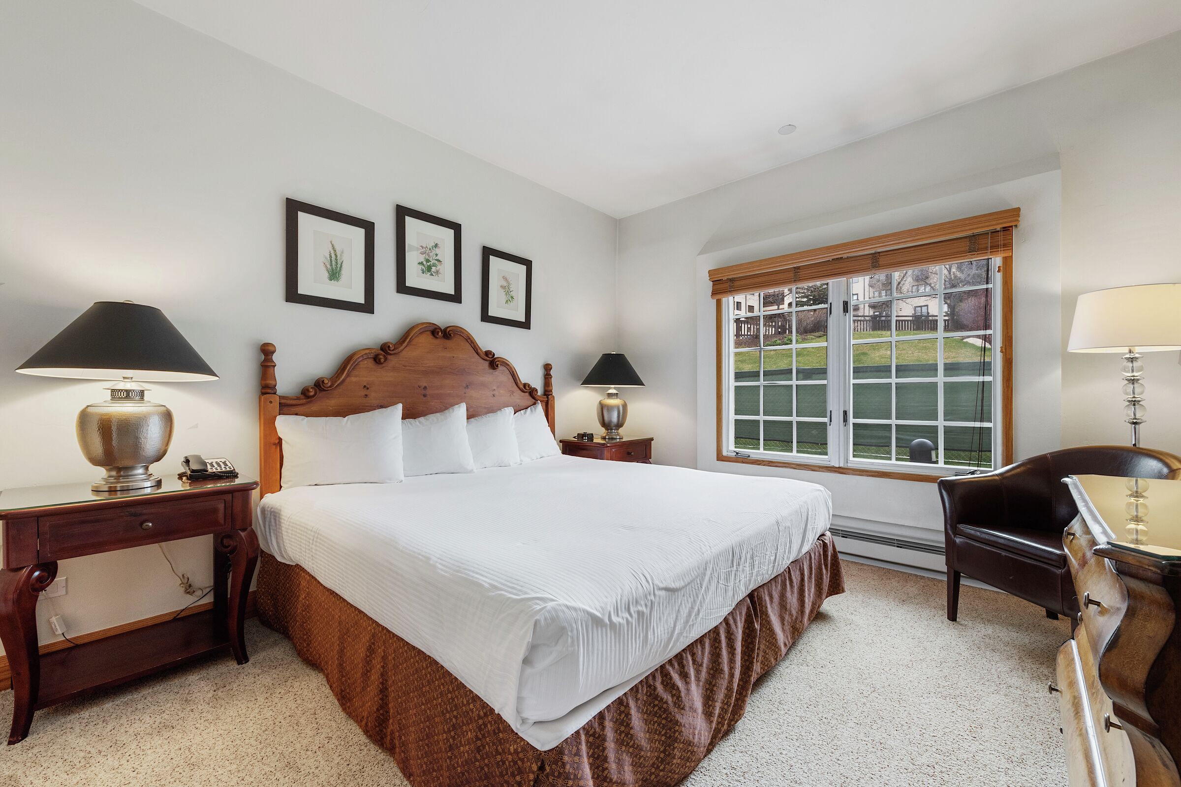 #E010 - Bedroom