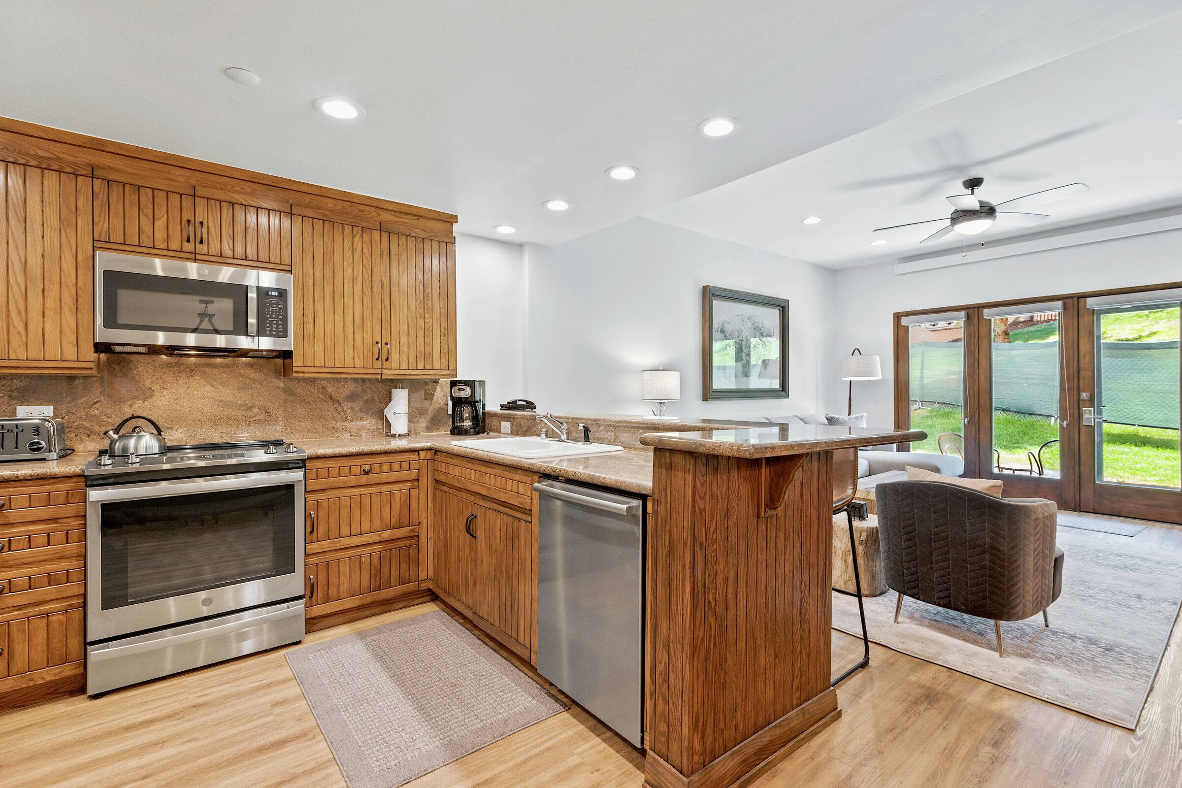 #E030 - Kitchen