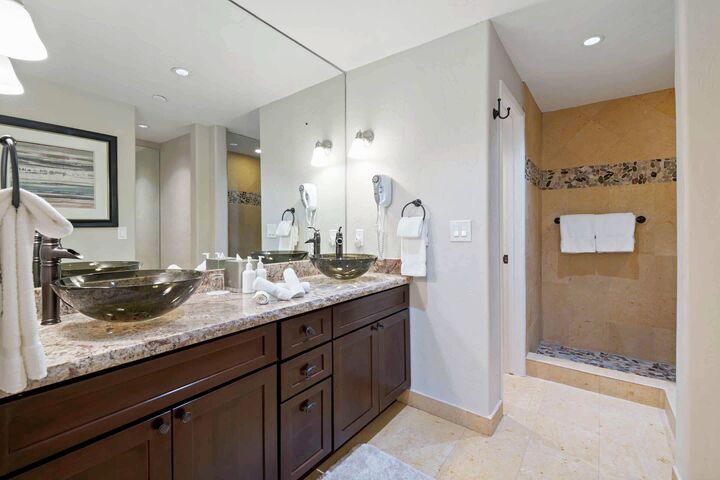 Master Ensuite Bathroom