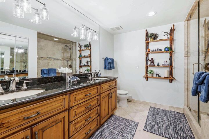 Master Ensuite Bathroom
