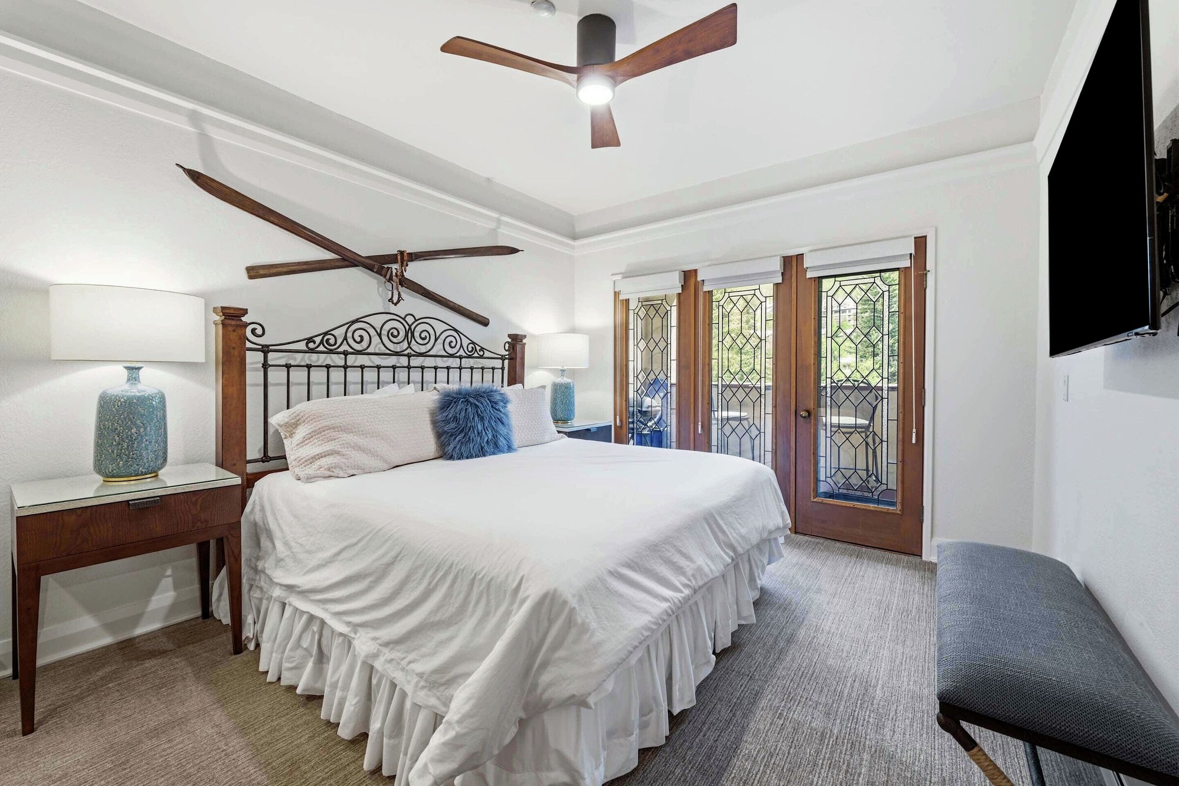 #D260 - Bedroom