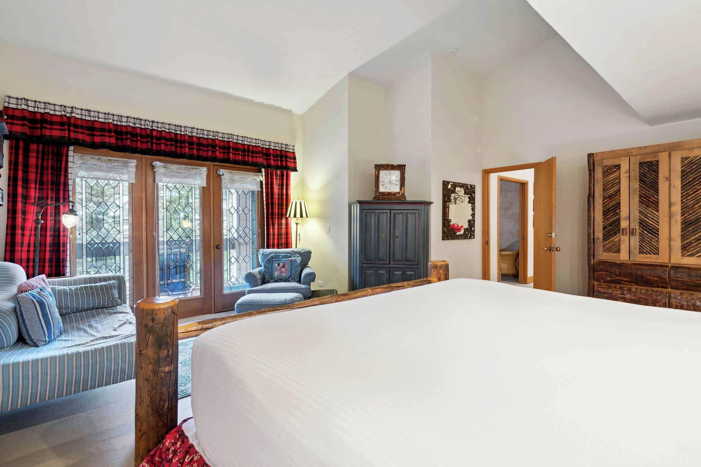 #E430 - Master Bedroom