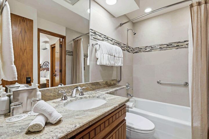Ensuite Bathroom