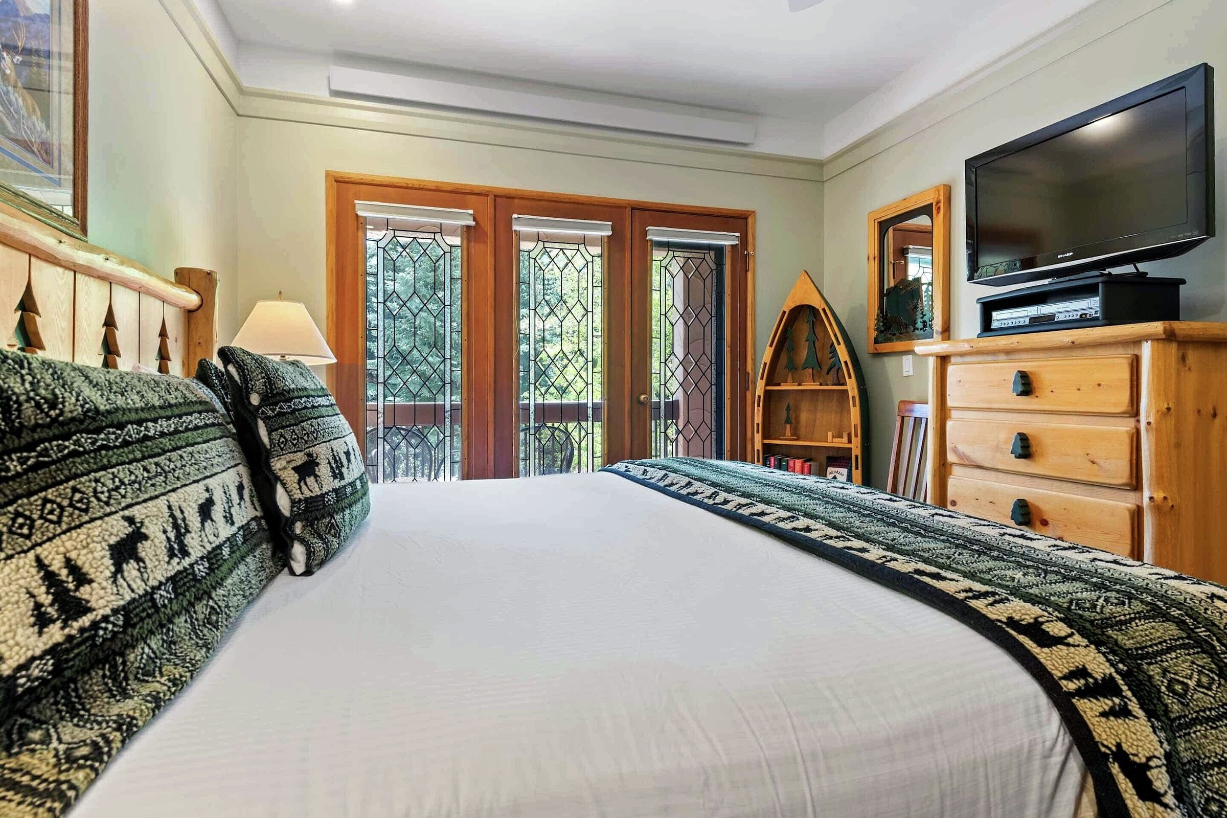 #B1405 - Master Bedroom