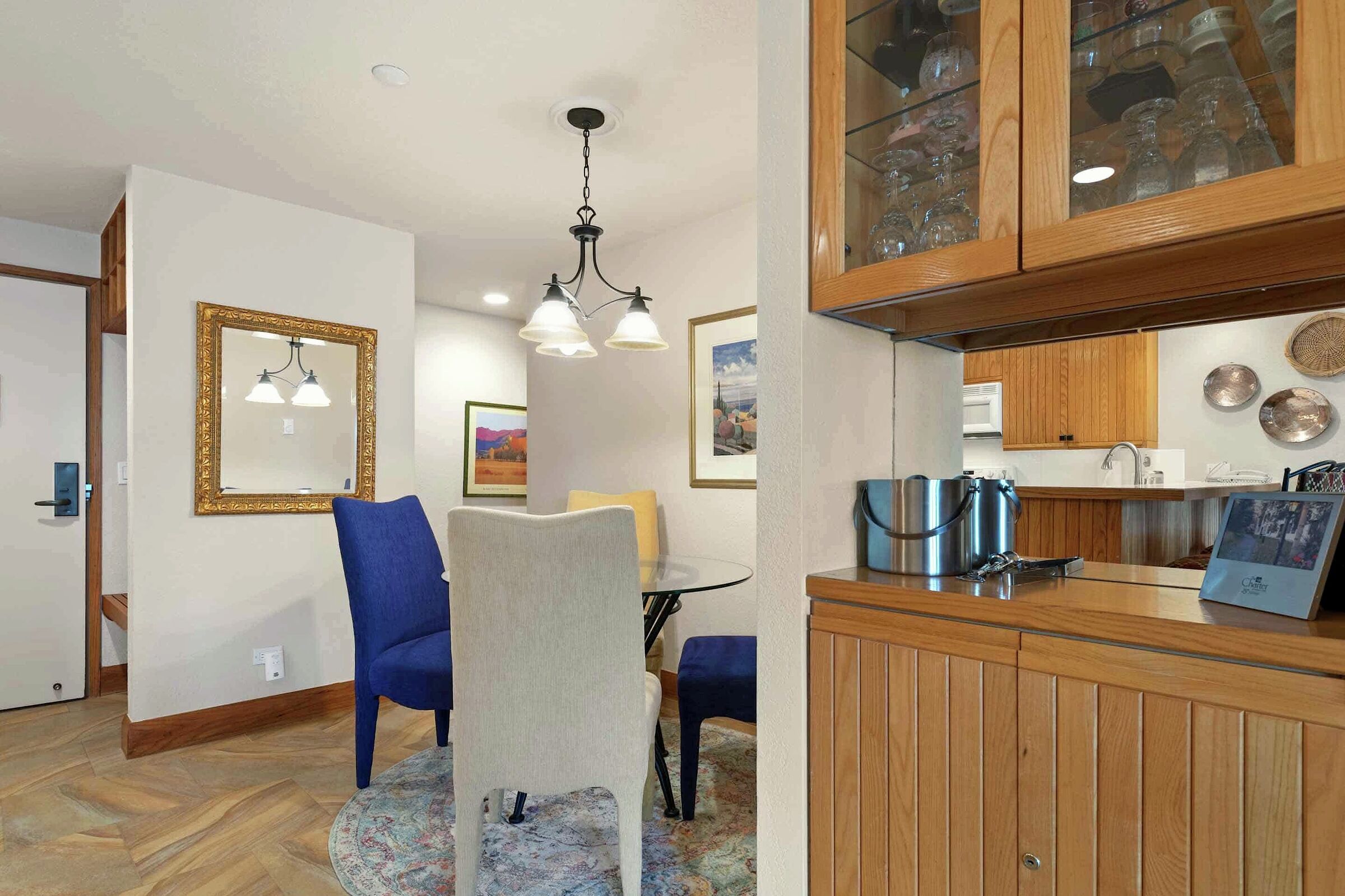 #C0405 - Dining Room