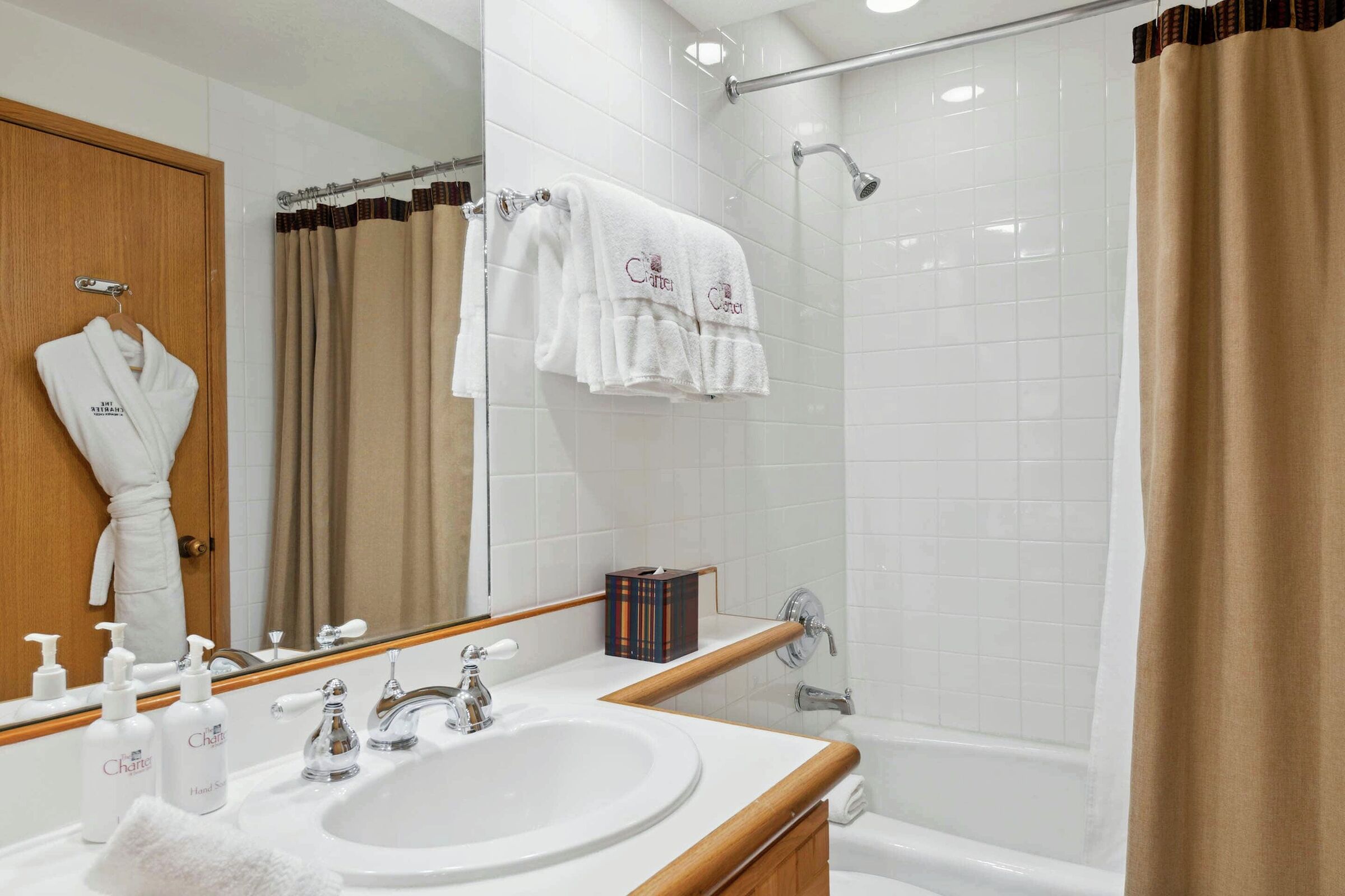 #C350 - Ensuite Bathroom
