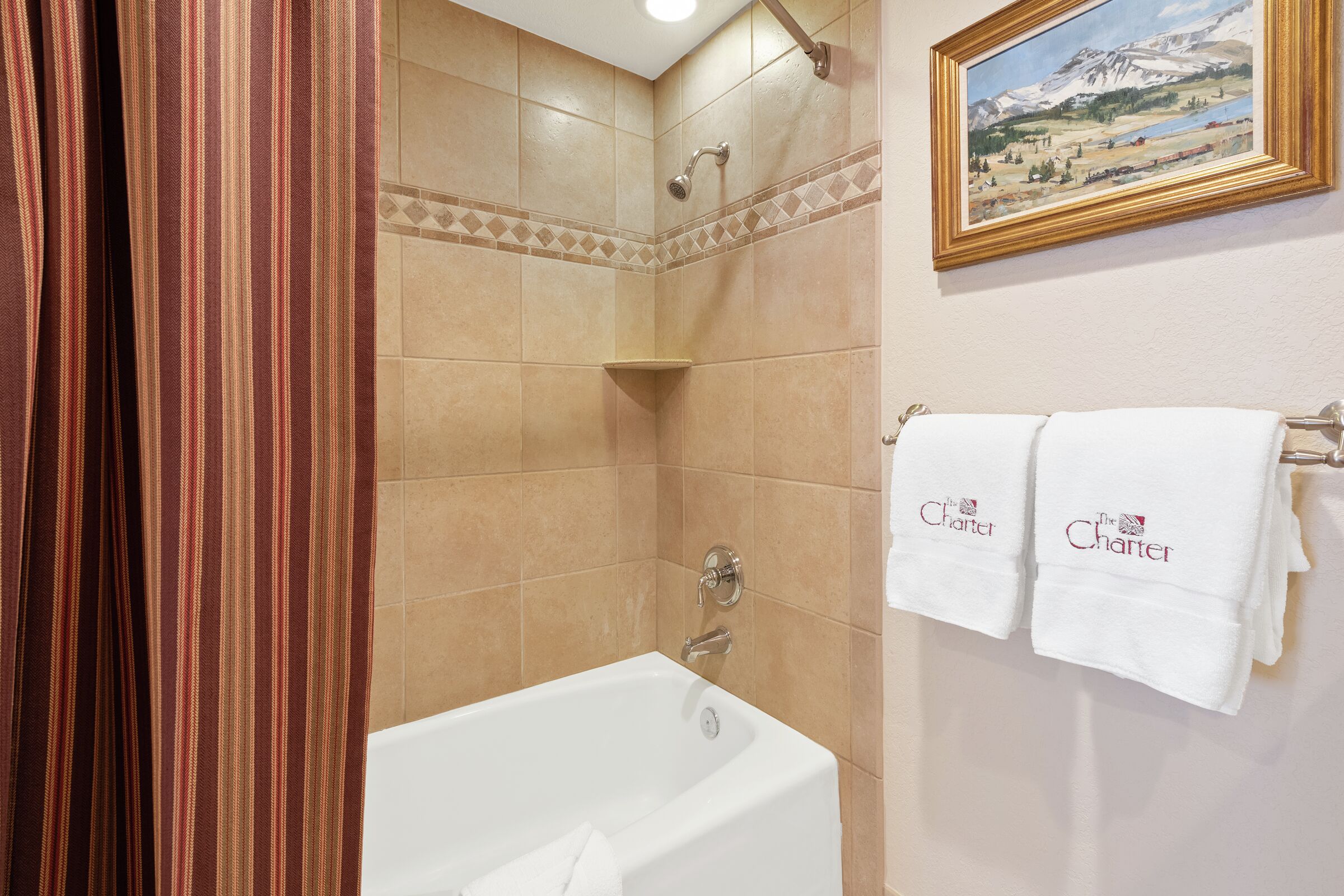 #D140 - Ensuite Bathroom