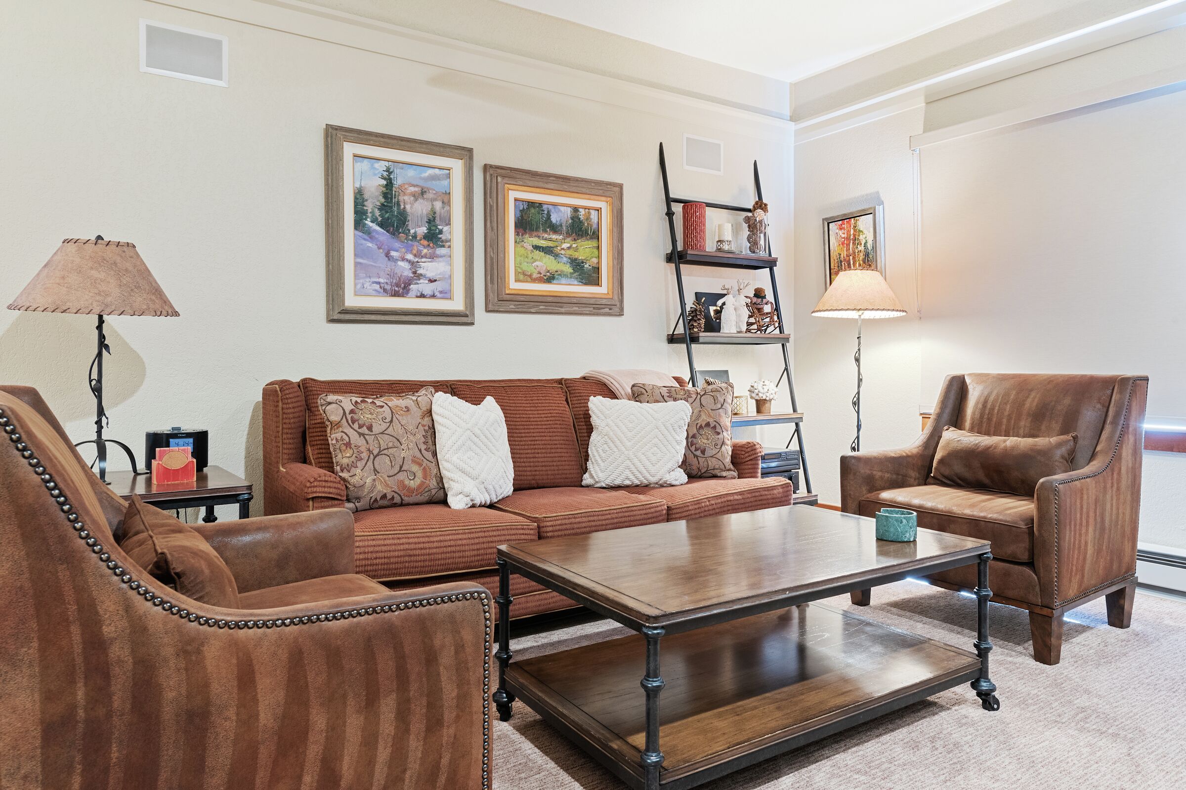 #D140 - Living Area