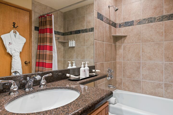 Ensuite Bathroom