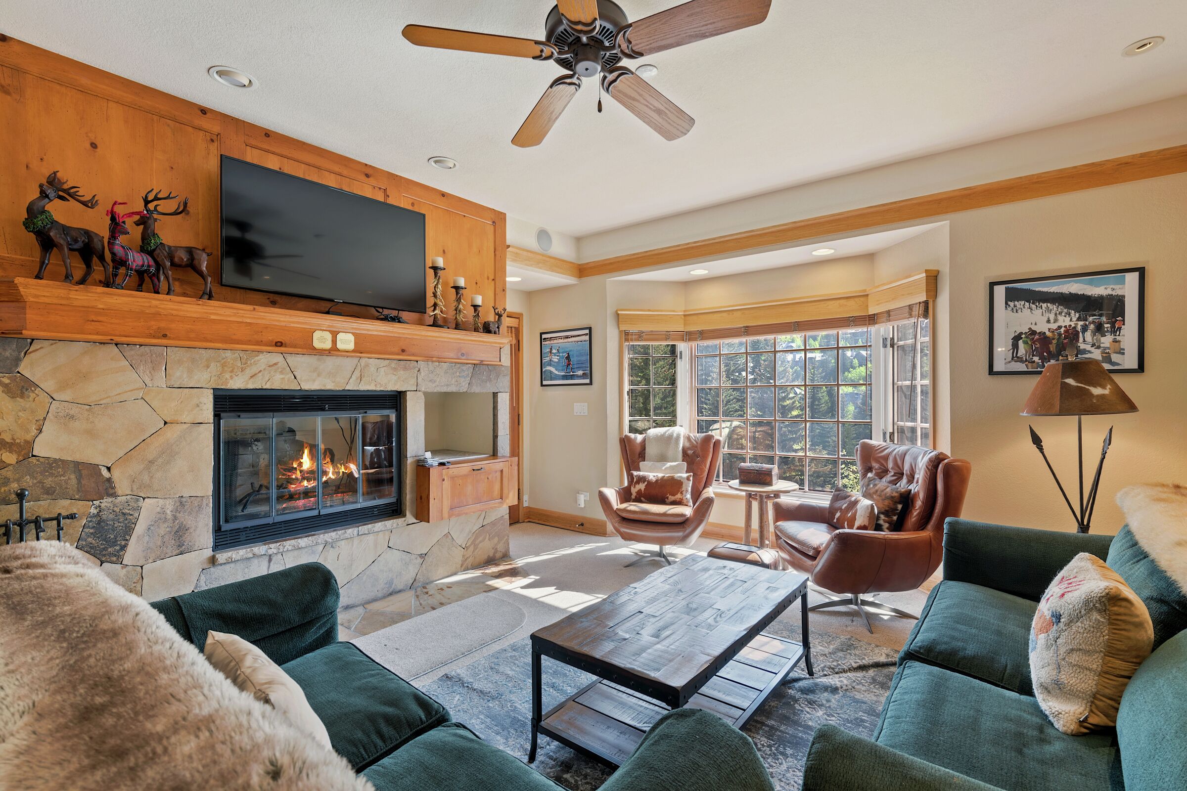 #D360 - Living Area