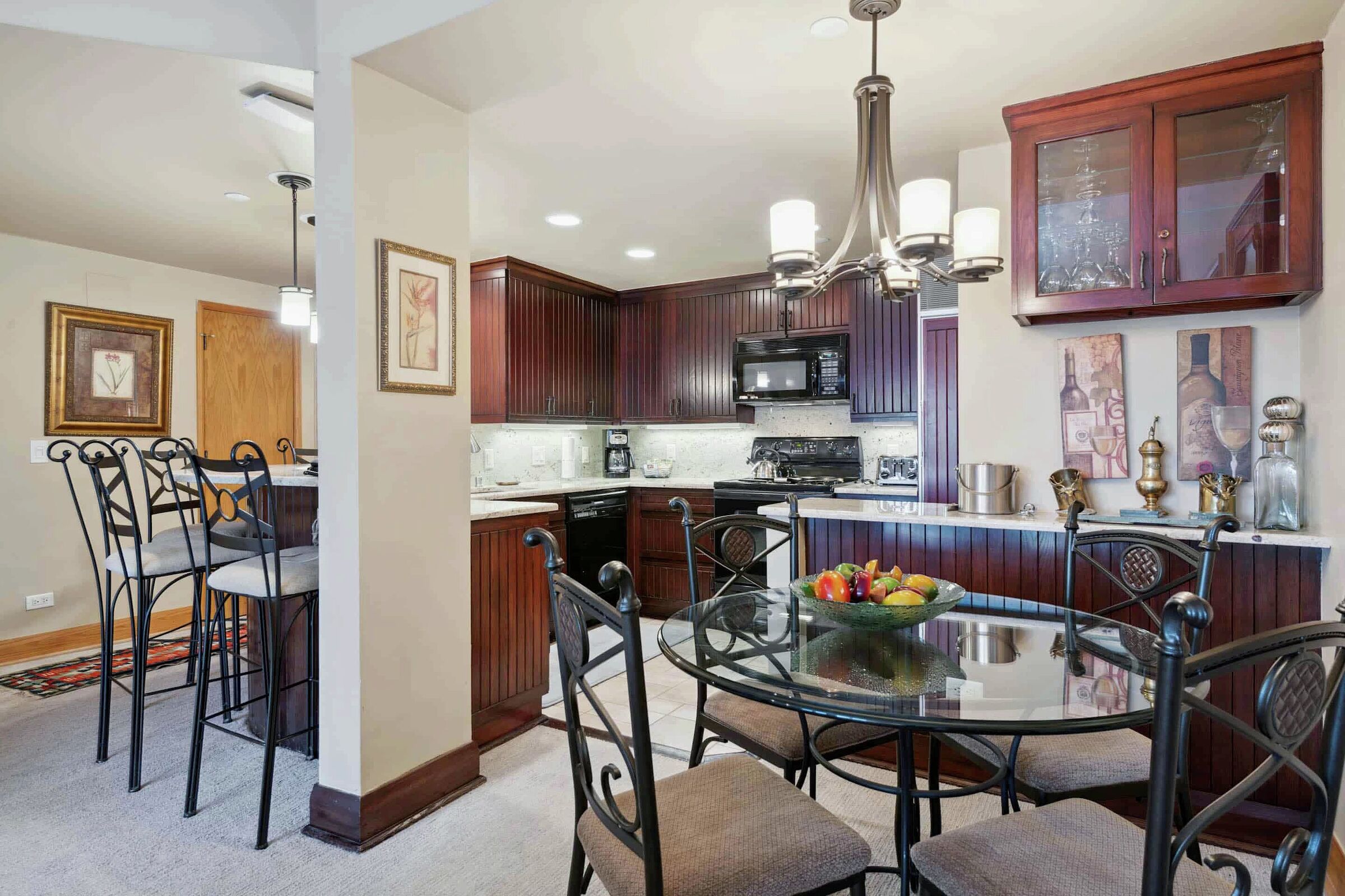 #D440 - Dining Room & Kitchen
