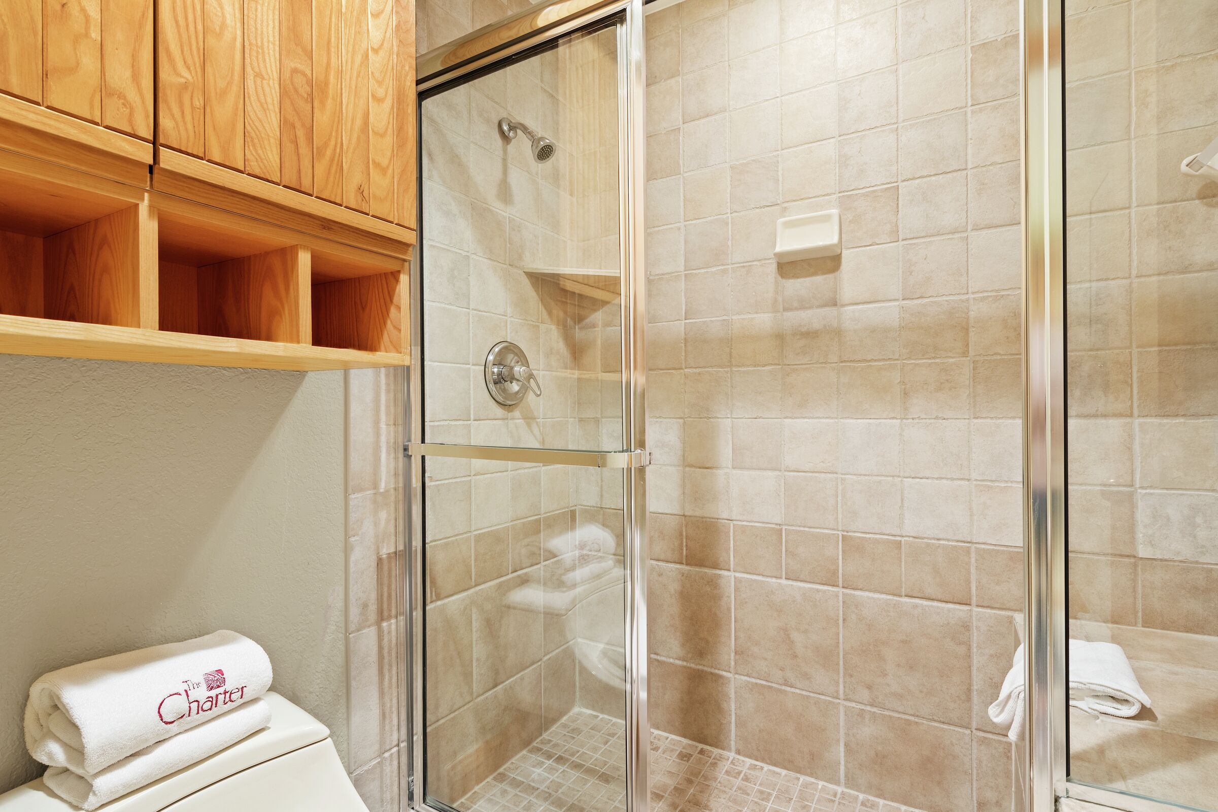 #E330 - Ensuite Bathroom