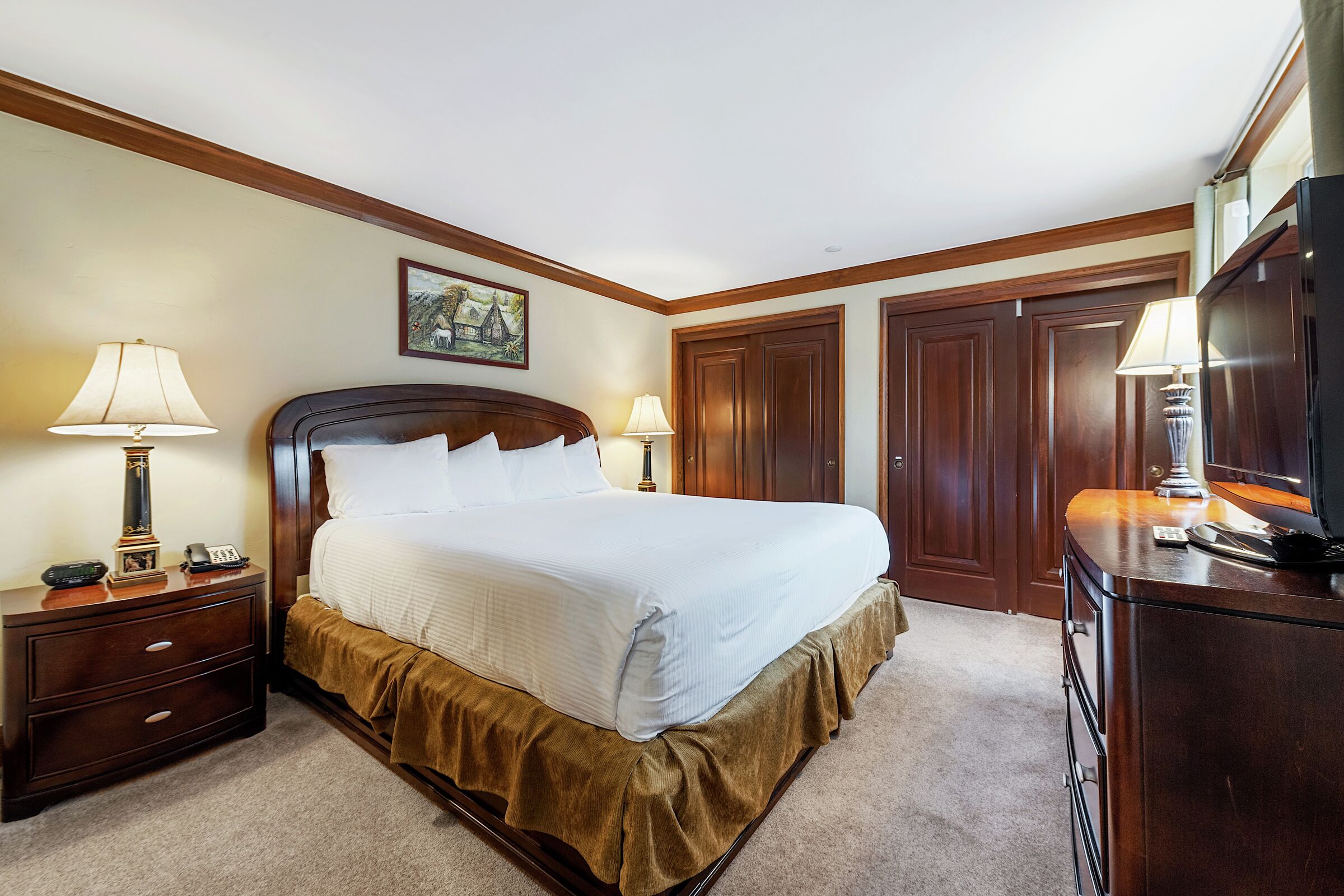 #L333 - Bedroom