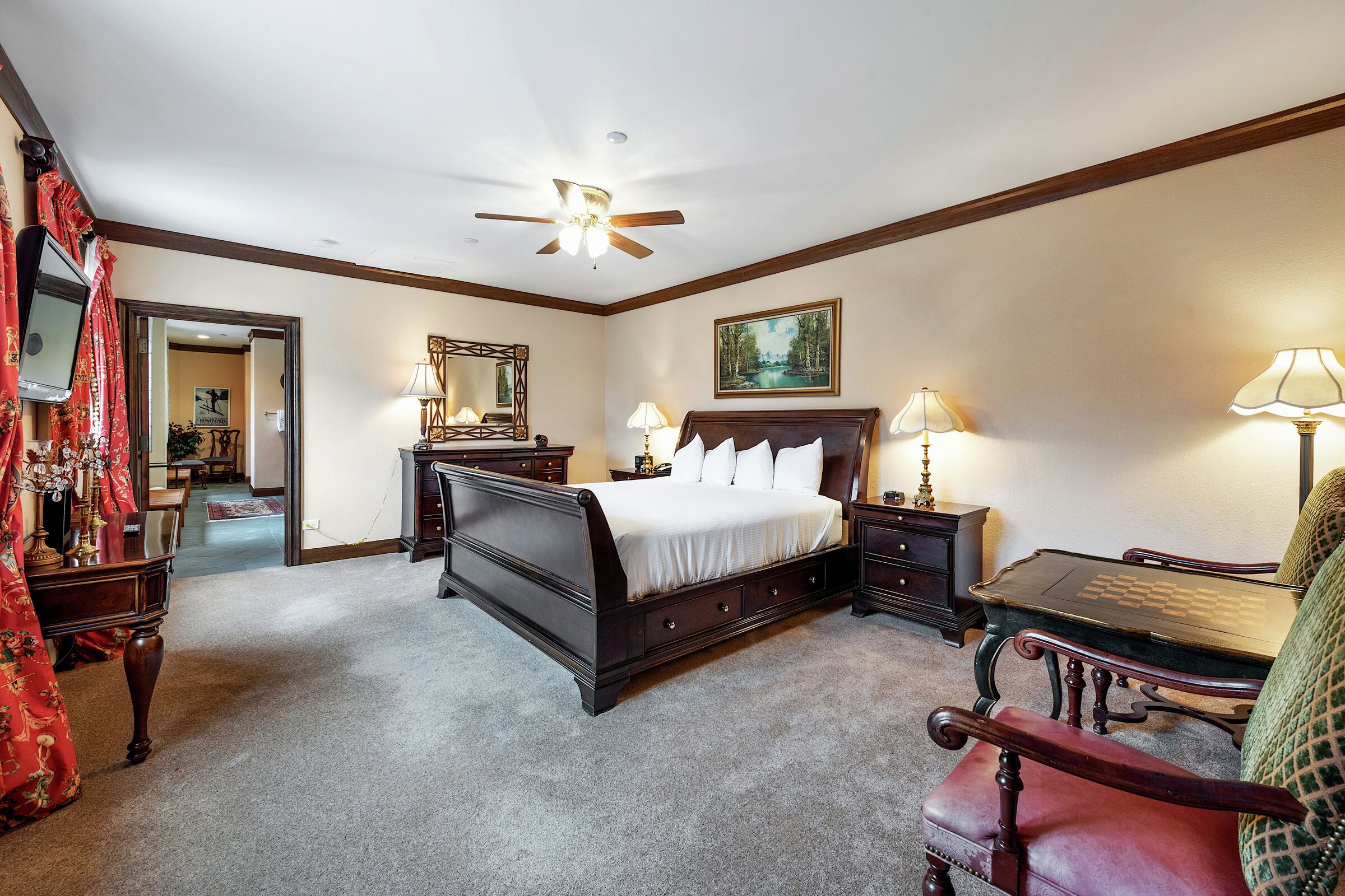 #L333 - Master Bedroom