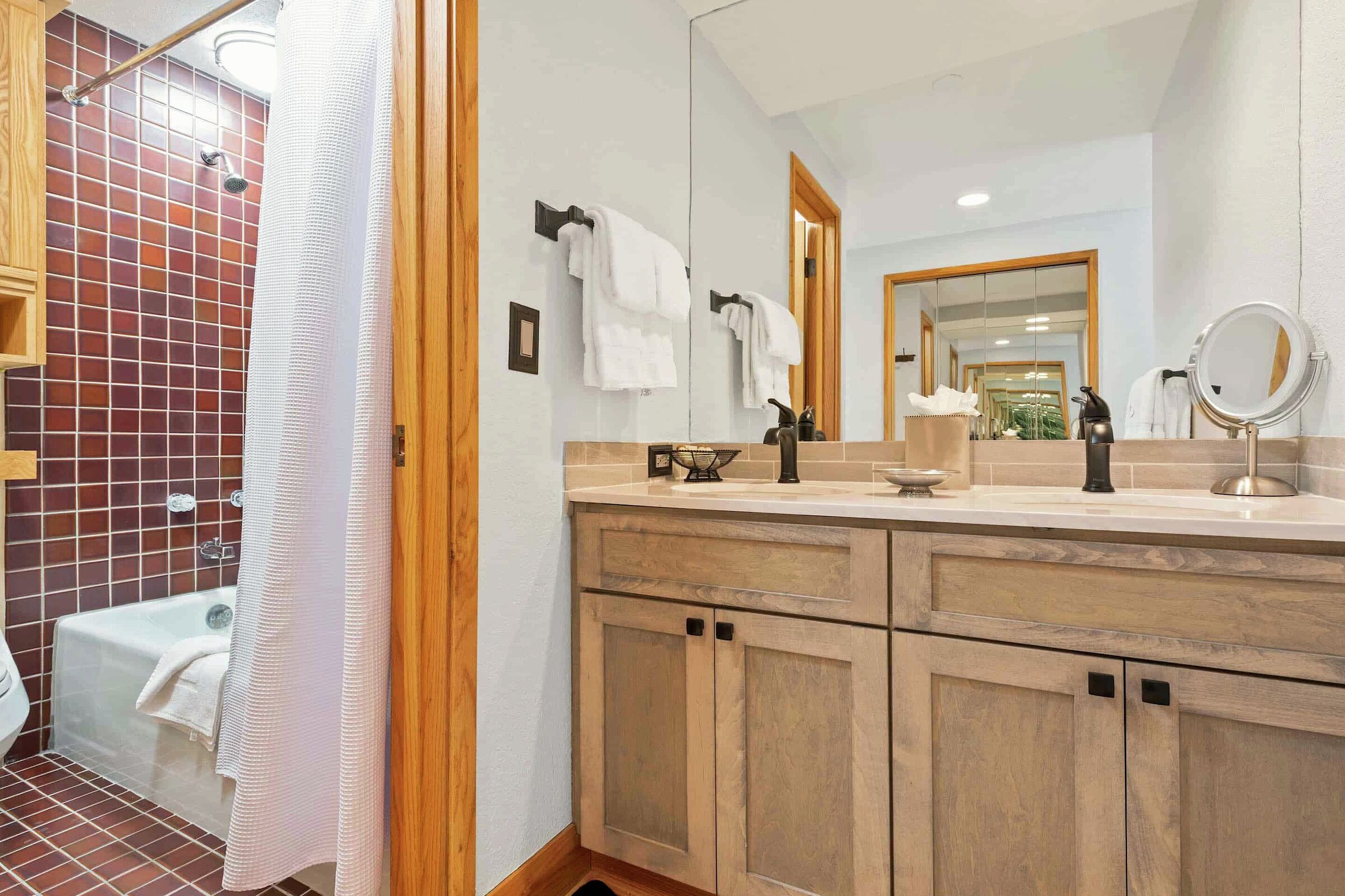 #D4505 - Ensuite Bathroom