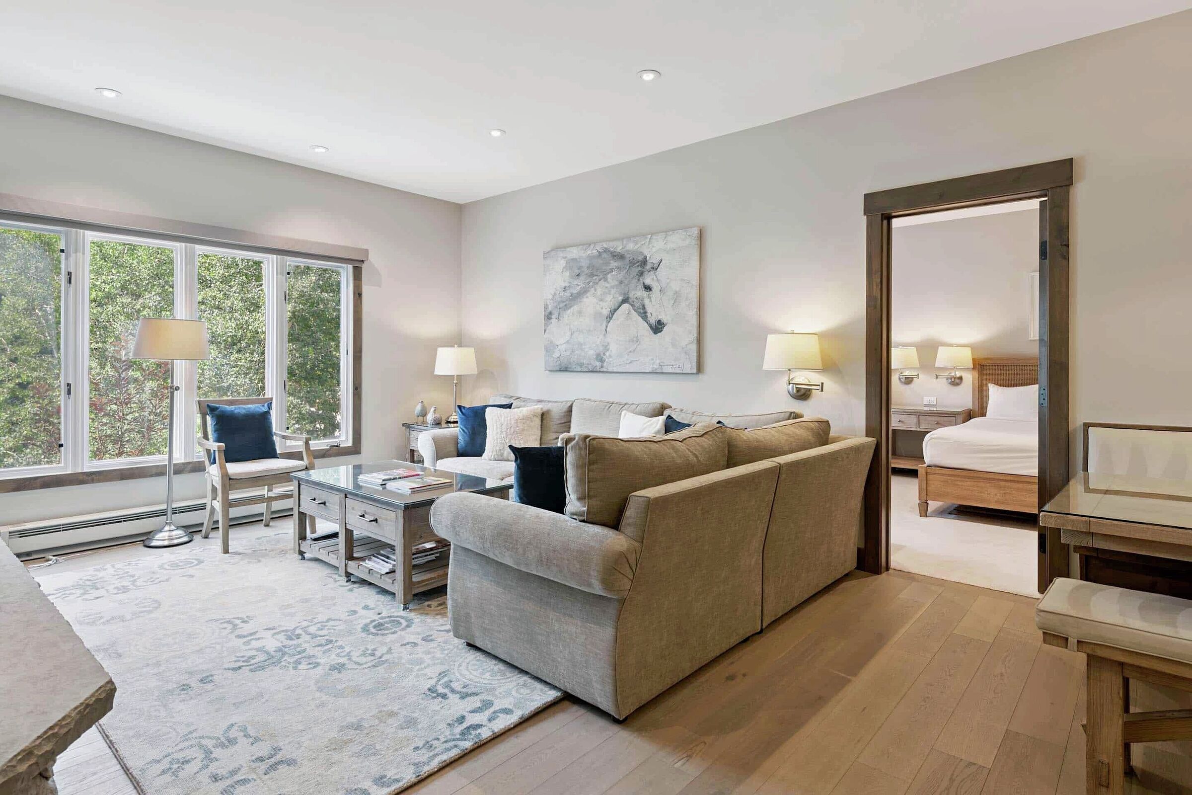 #B340 - Living Area