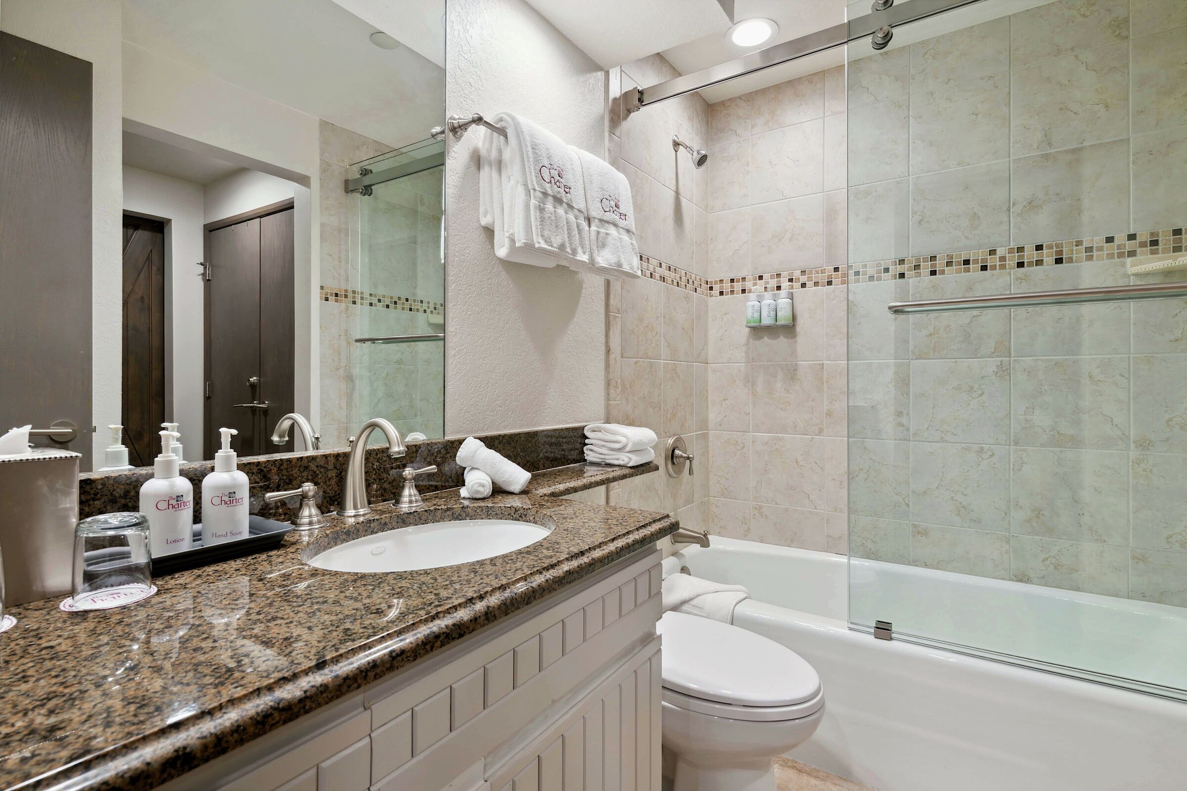 #F2305 - Master Ensuite Bathroom