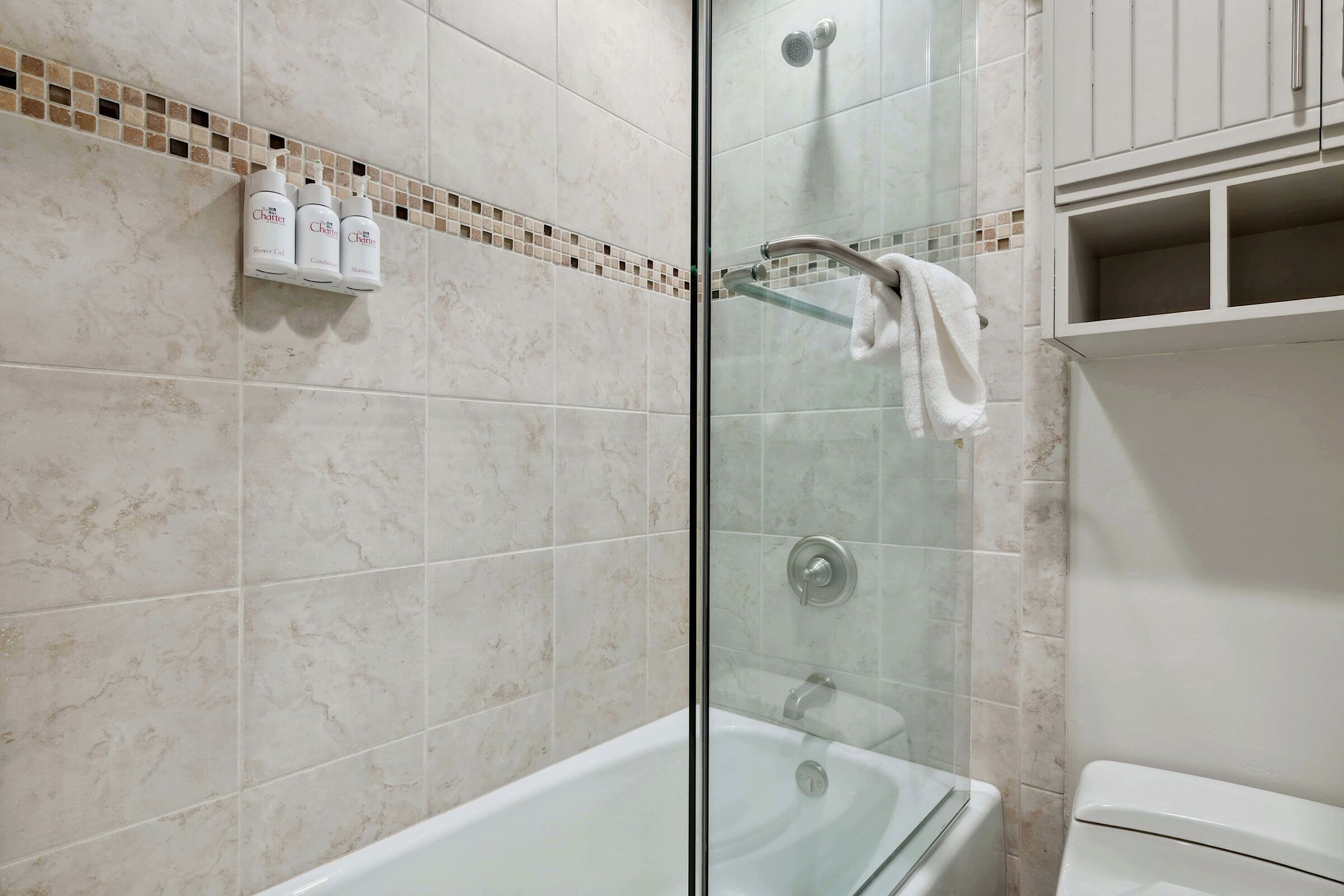 #F2305 - Bathroom