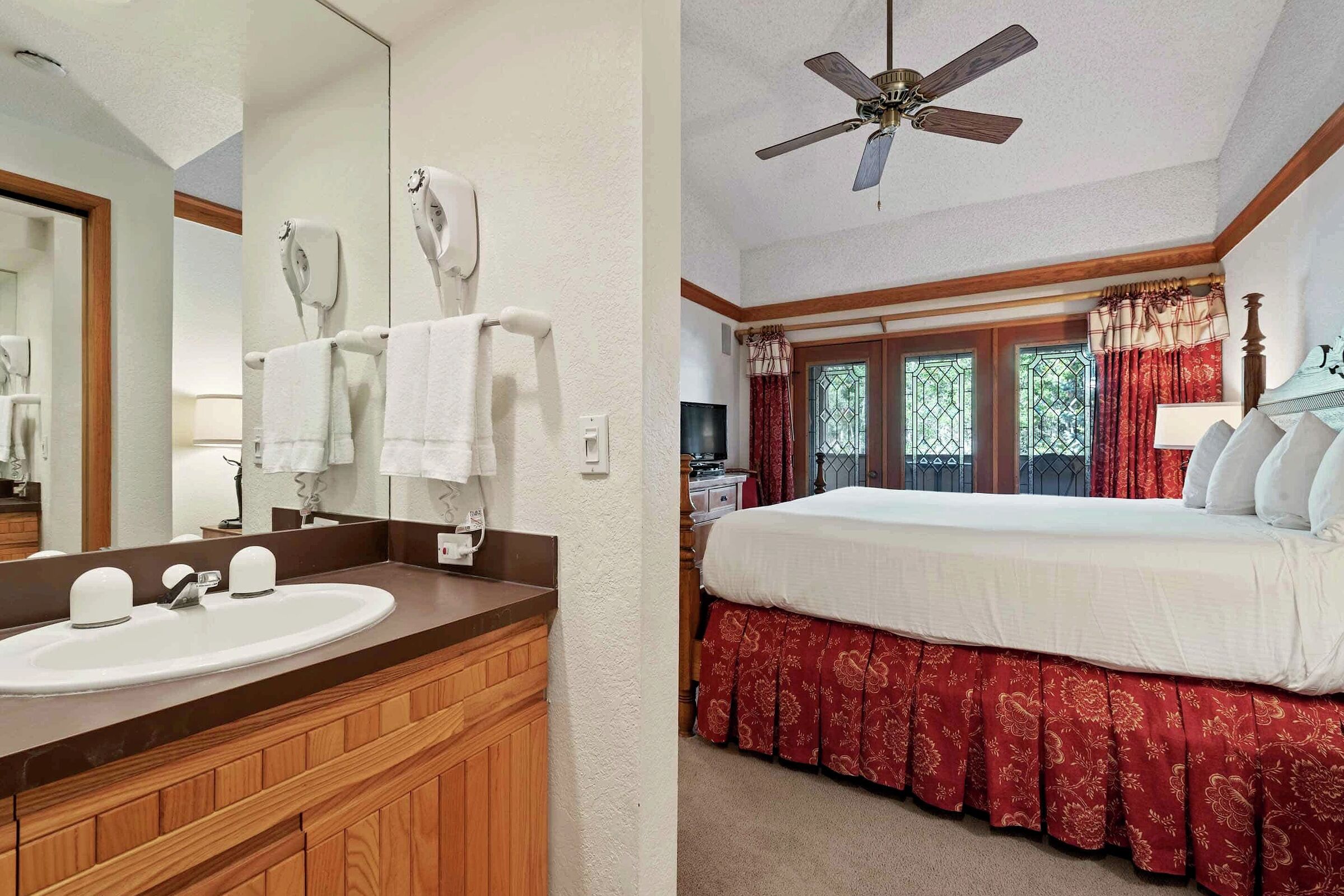 #A4505 - Master Bedroom