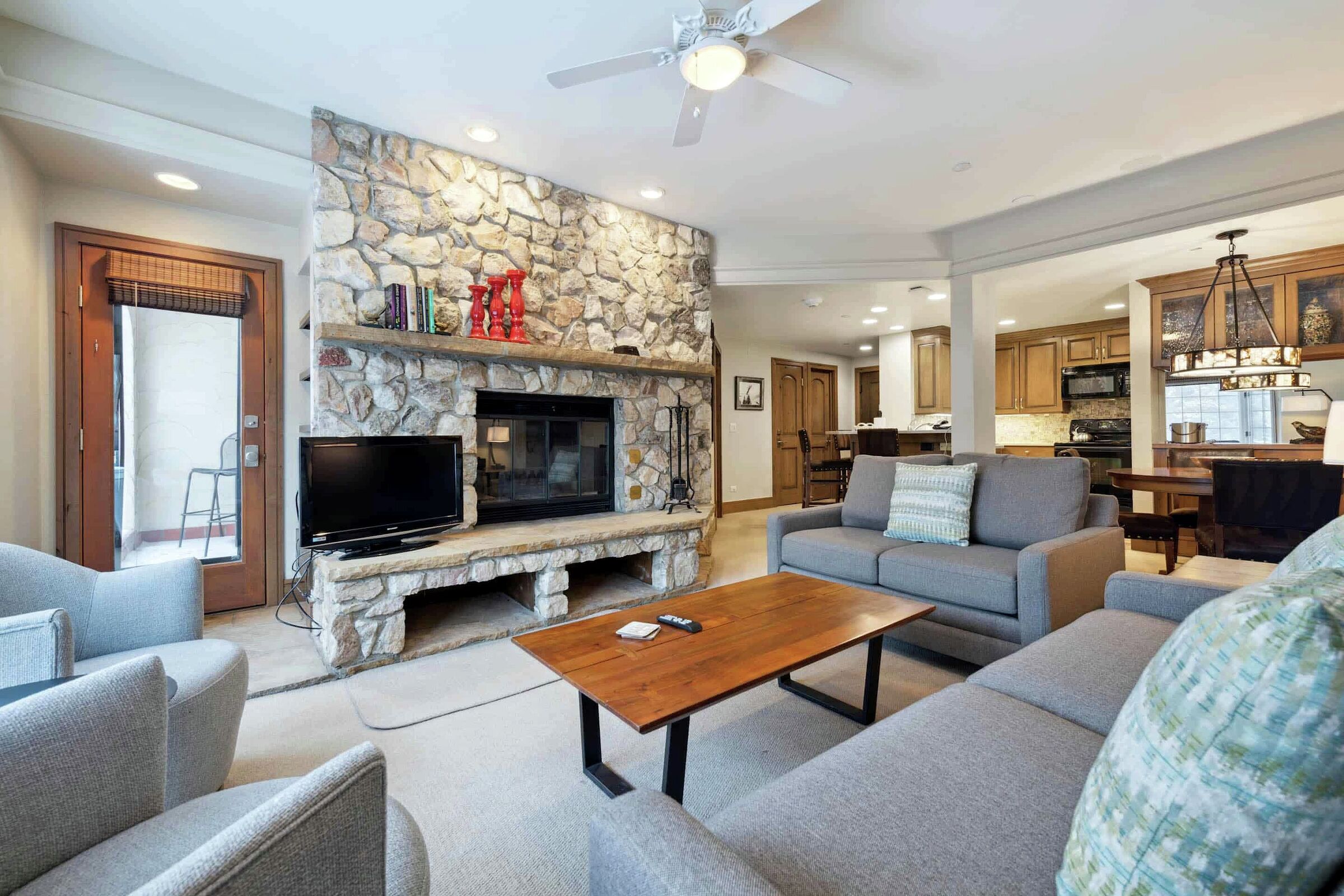 #D340 - Living Area