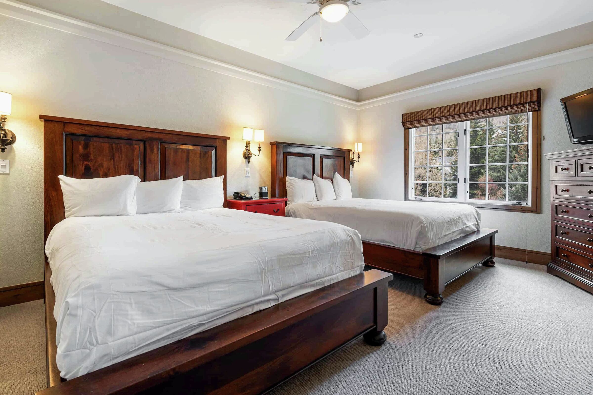 #D340 - Bedroom