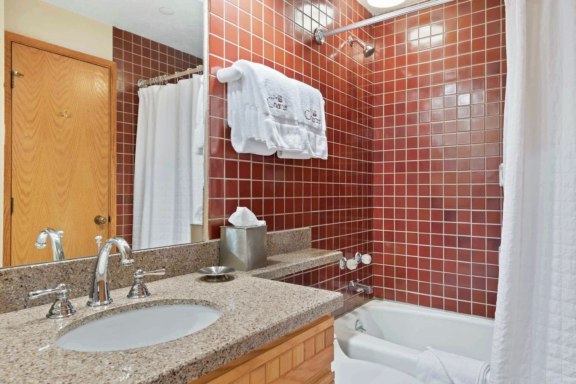 #F3305 - Master Ensuite Bathroom