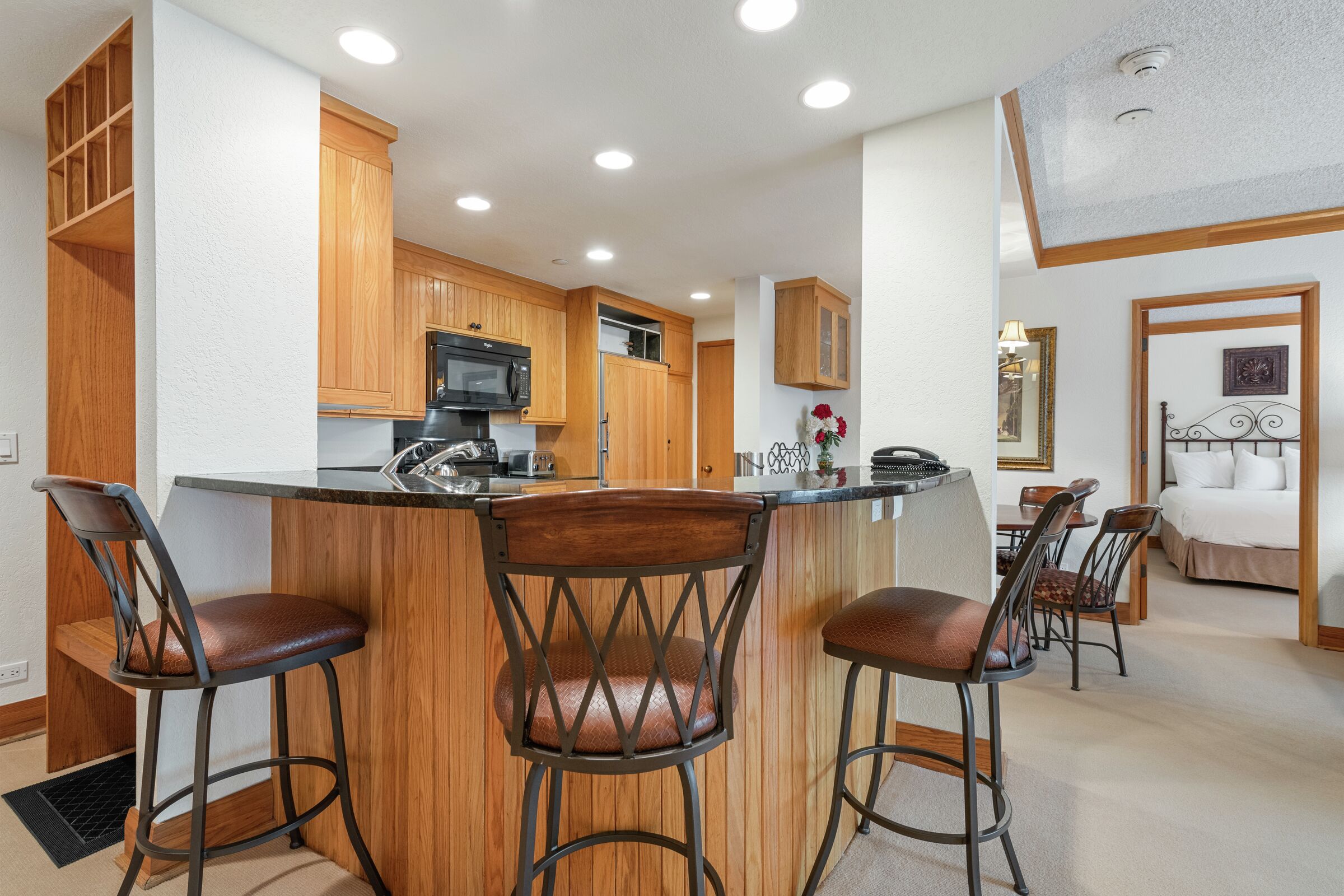 #A230 - Kitchen Bar