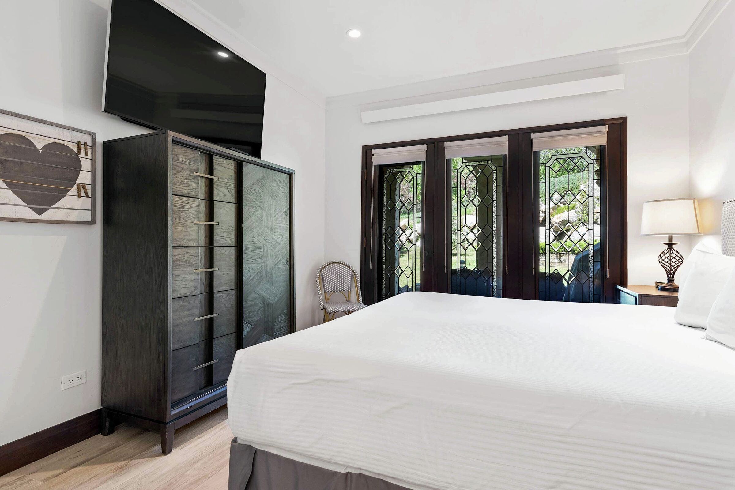 #B1305 - Master Bedroom
