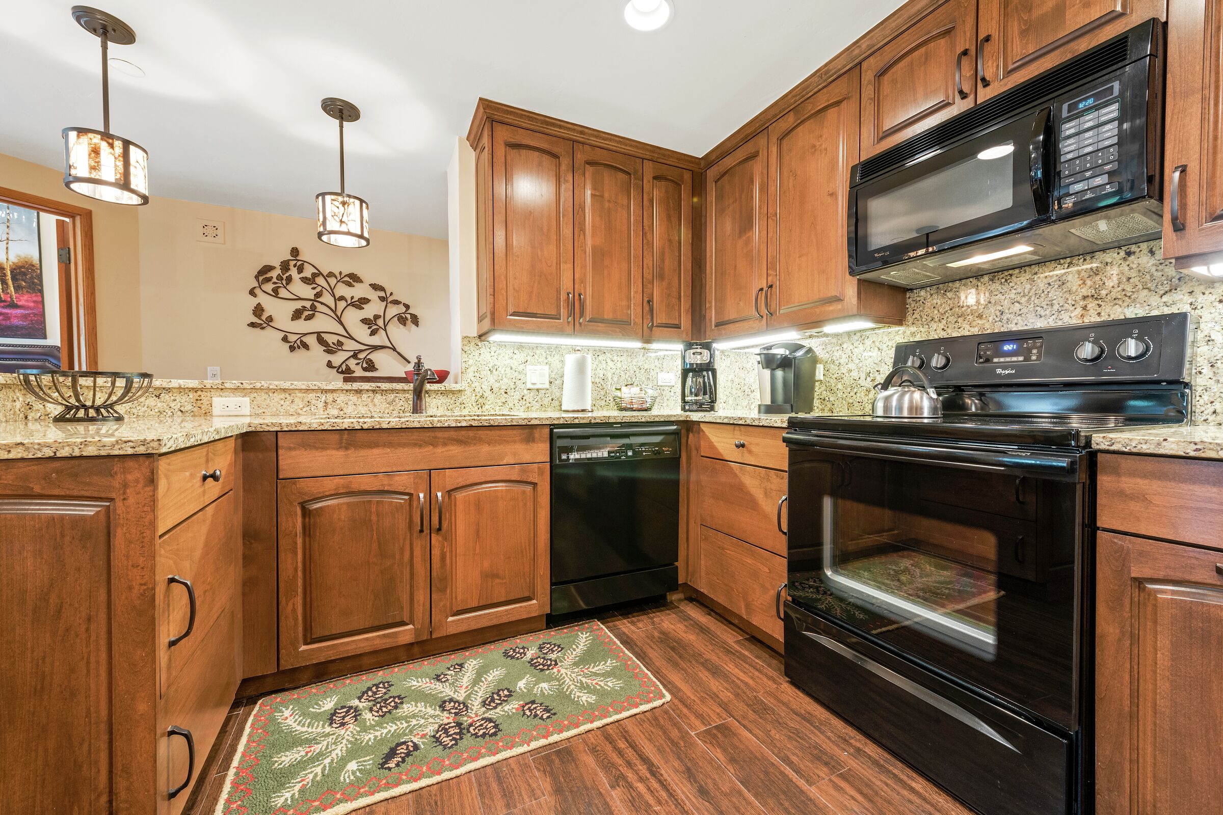 #B420 - Kitchen