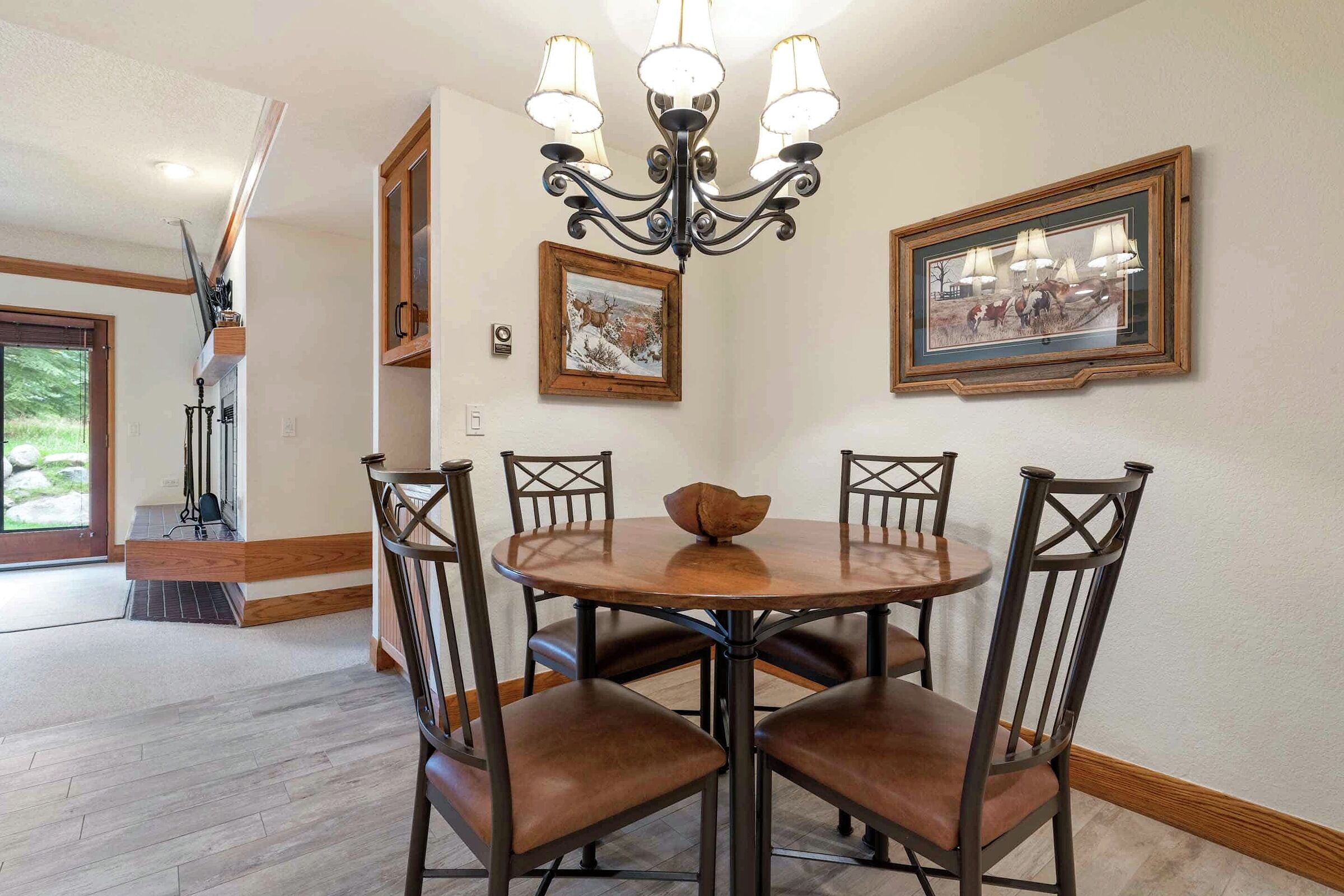 #C0305 - Dining Room