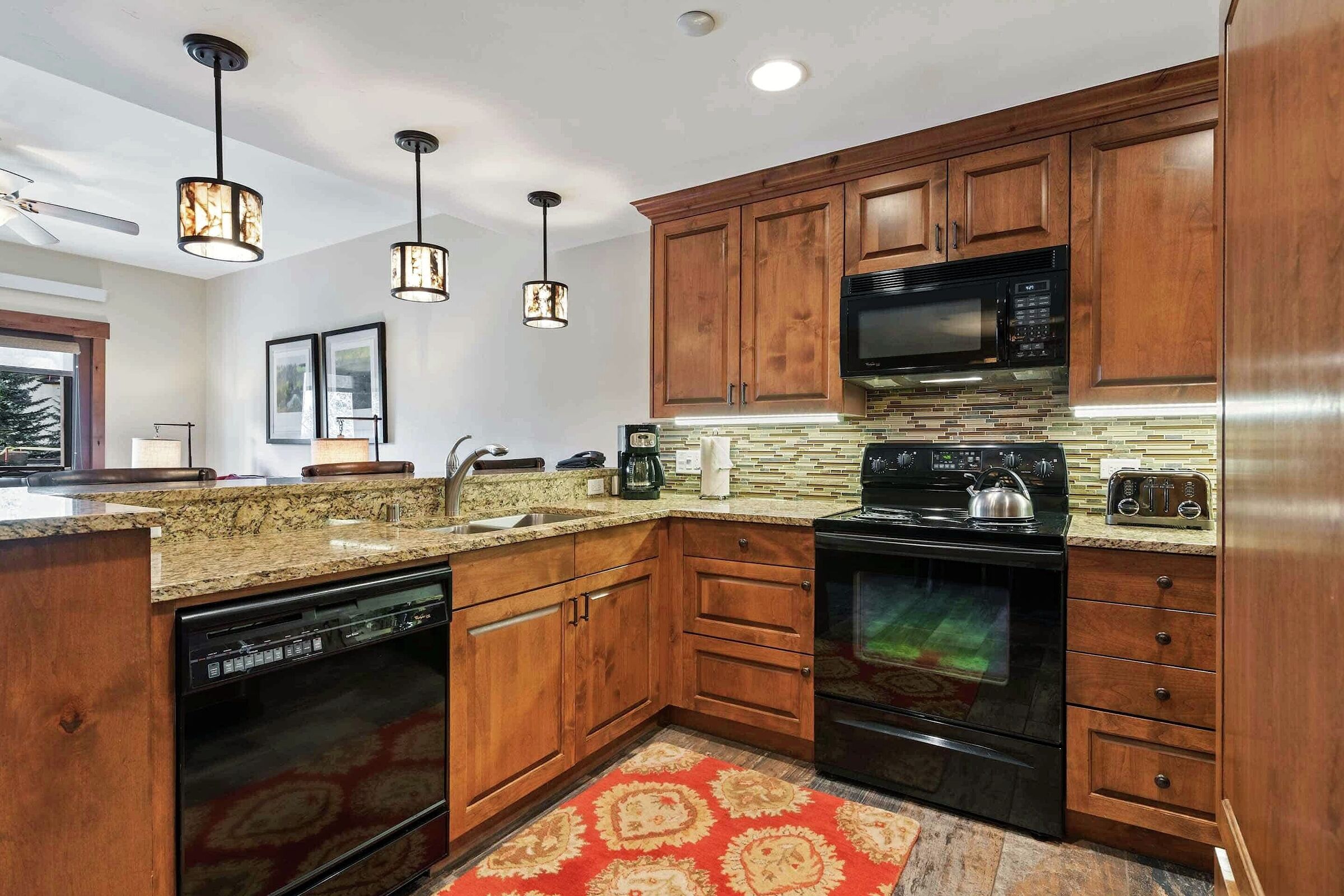 #C1405 - Kitchen