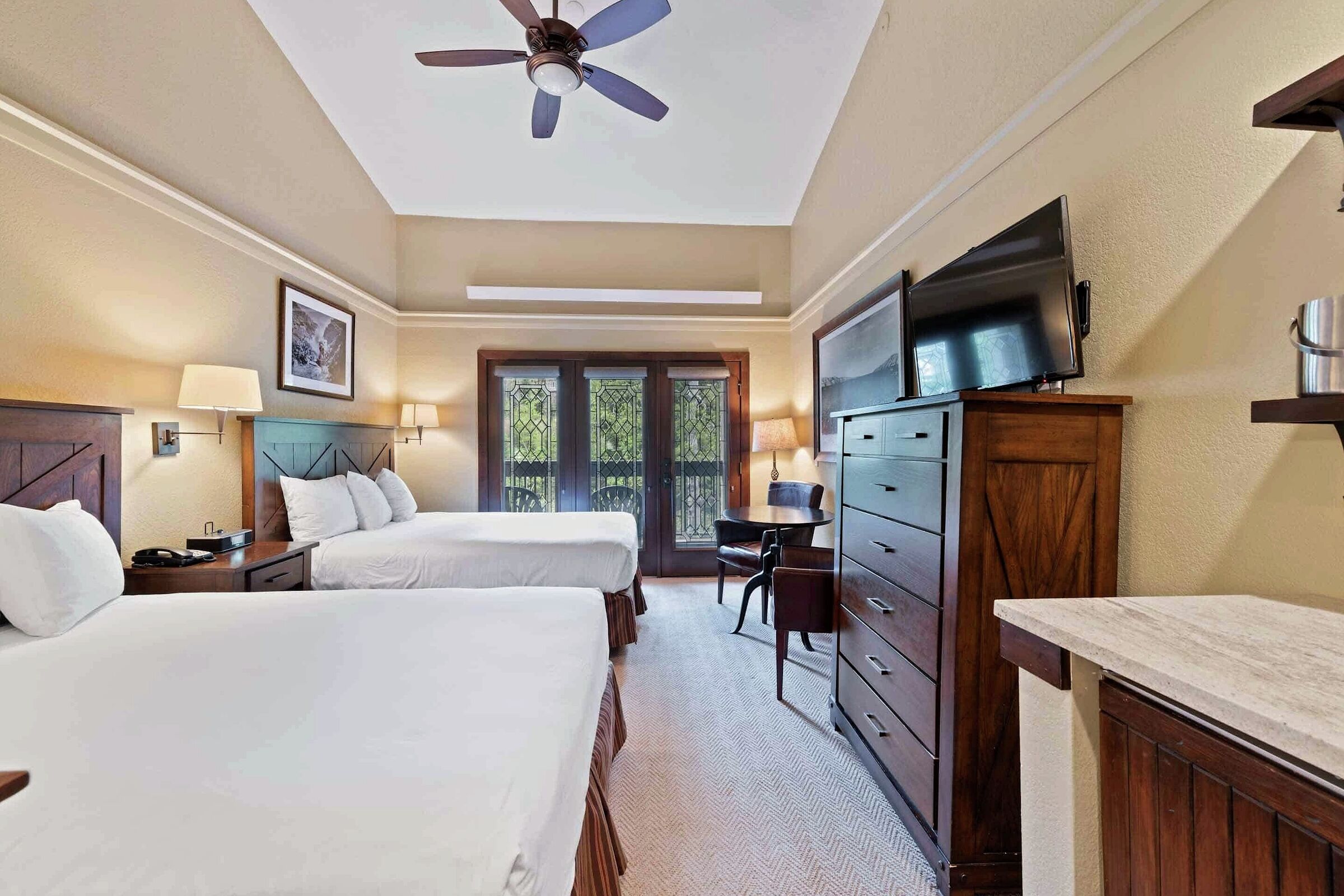#C2105 - Bedroom