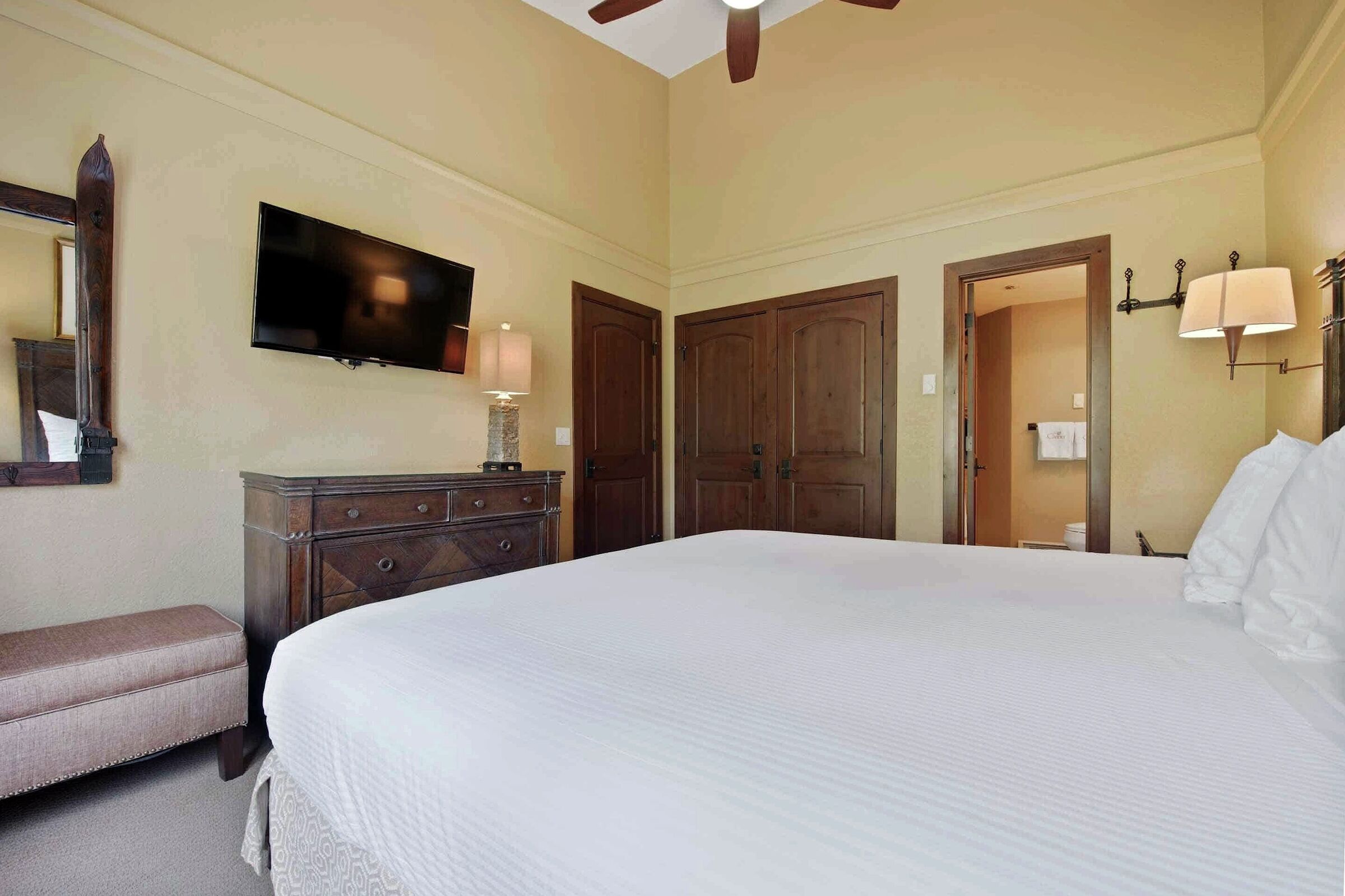 #C2105 - Master Bedroom