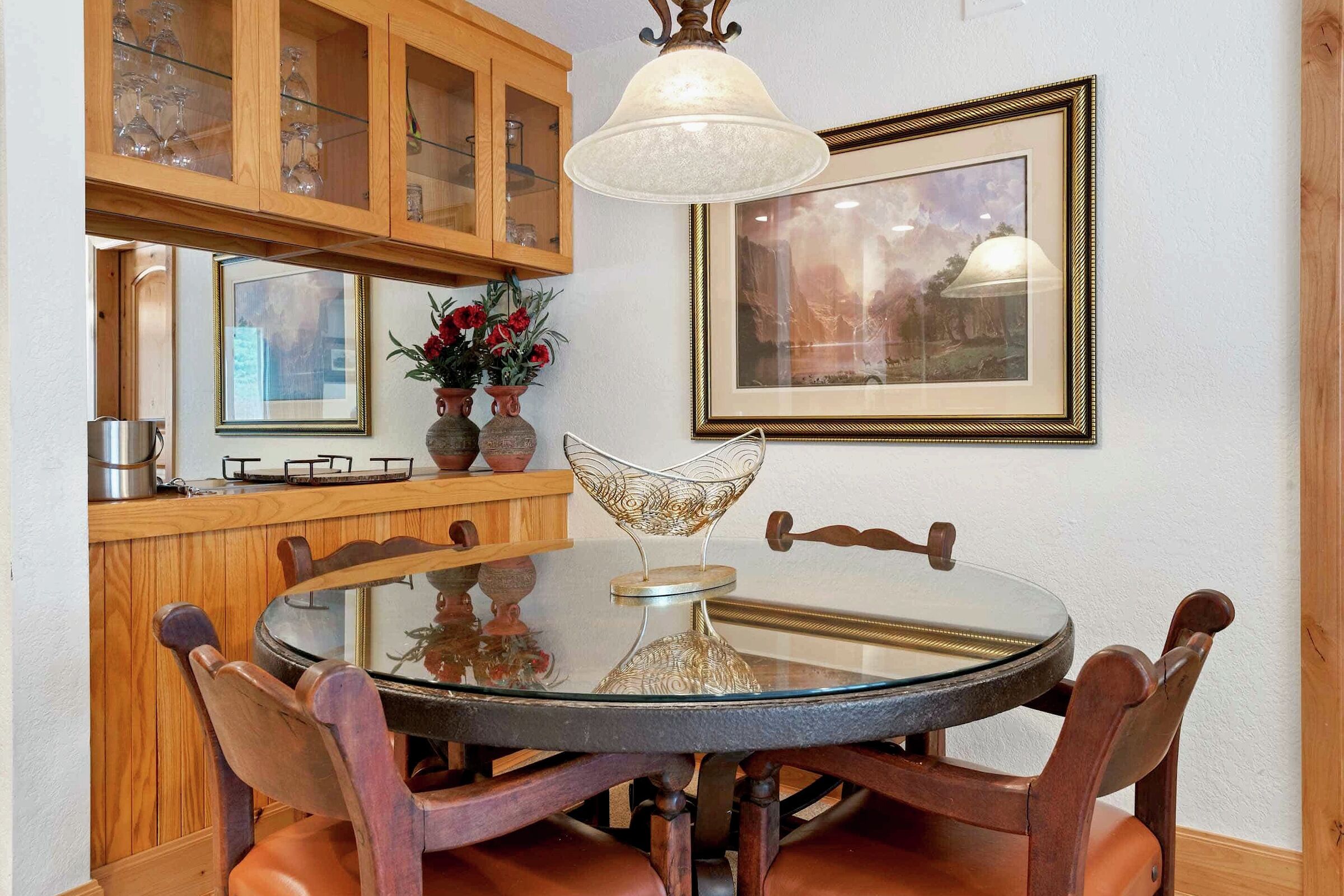 #D2705 - Dining Room