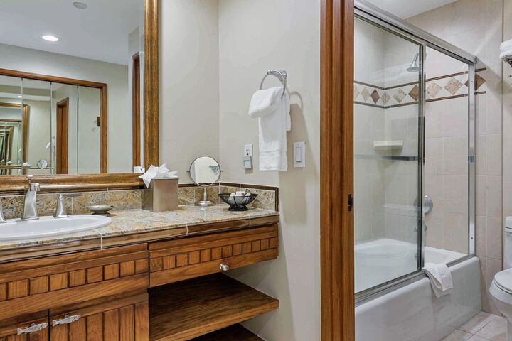 Ensuite Bathroom
