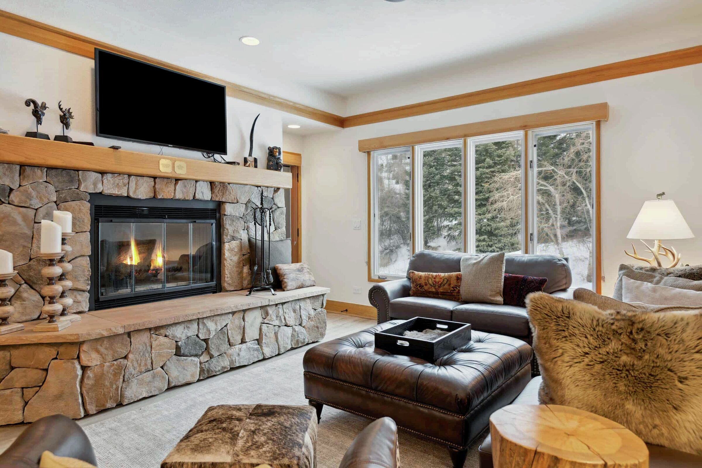 #D330 - Living Area