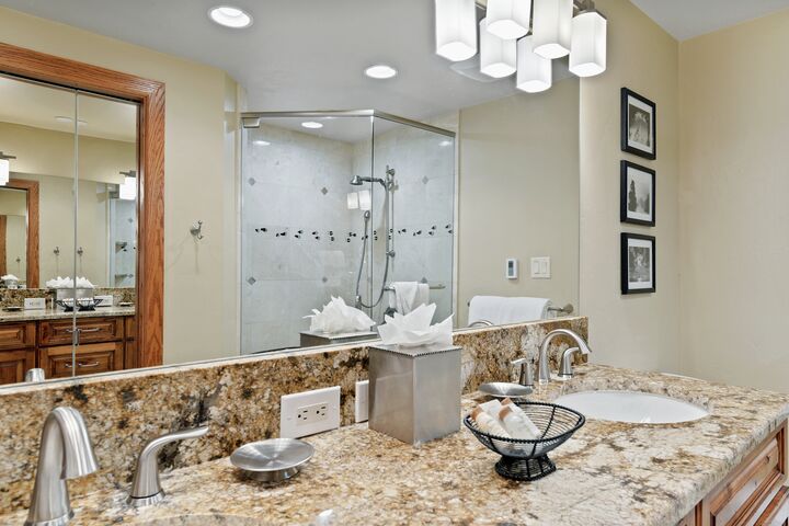Master Ensuite Bathroom