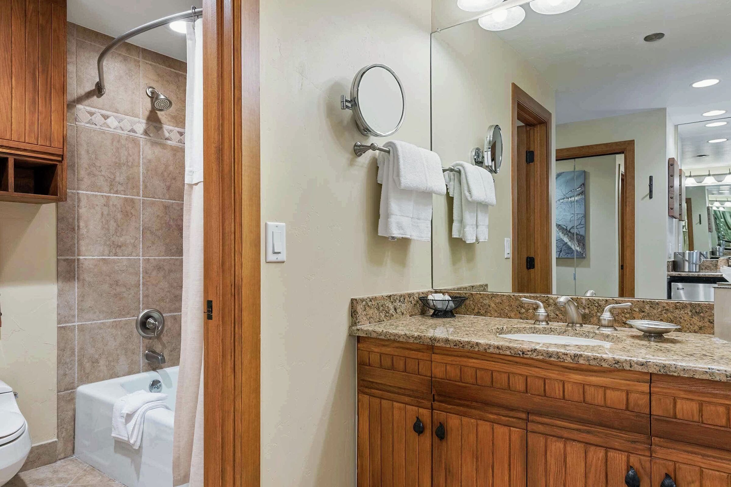 #E1105 - Bathroom